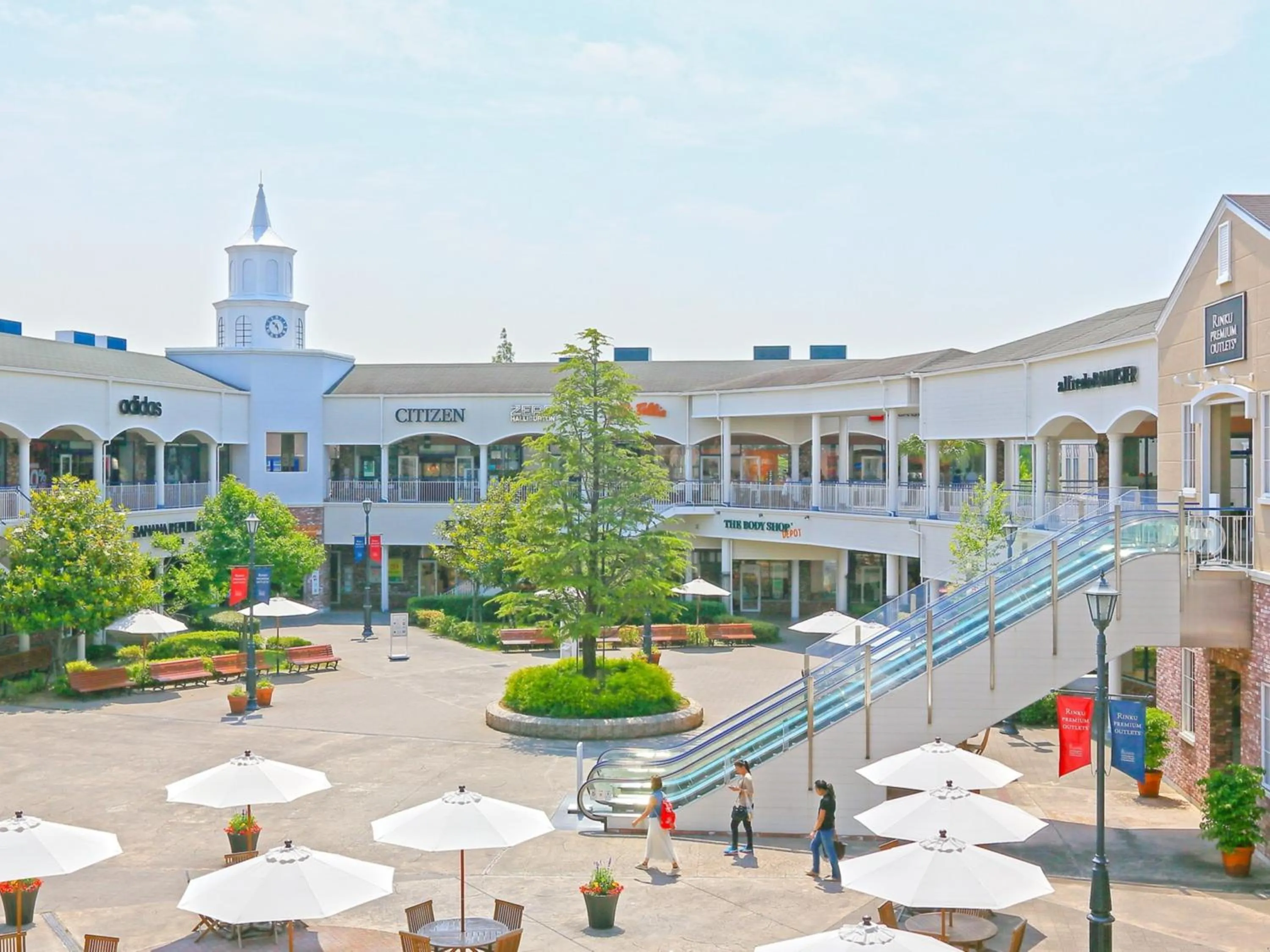 Property building in Kansai Airport Washington Hotel