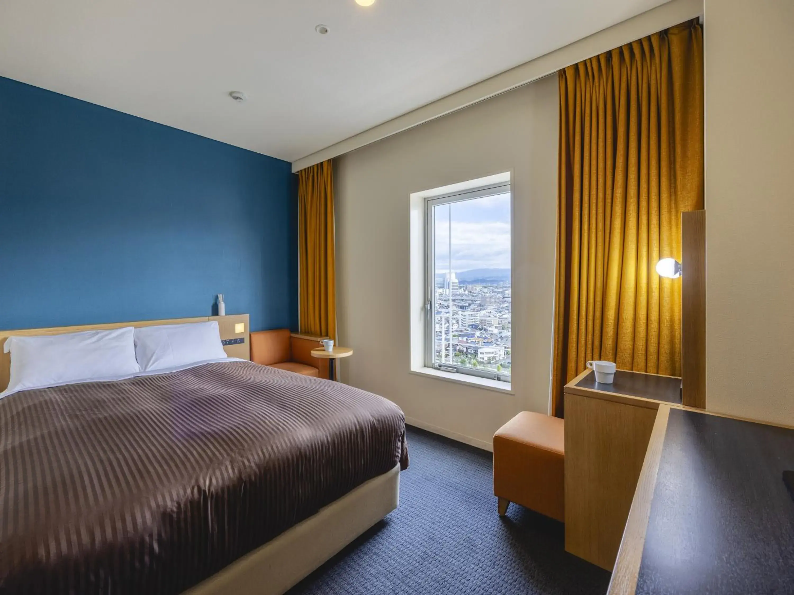 Photo of the whole room, Bed in Kansai Airport Washington Hotel Photo of the whole room, Bed in Kansai Airport Washington Hotel