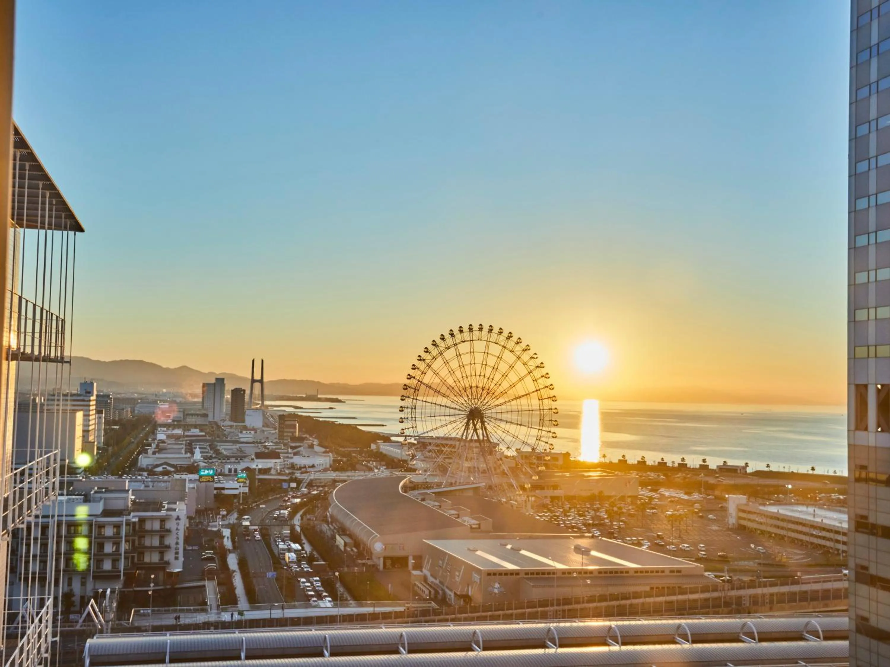 Property building in Kansai Airport Washington Hotel