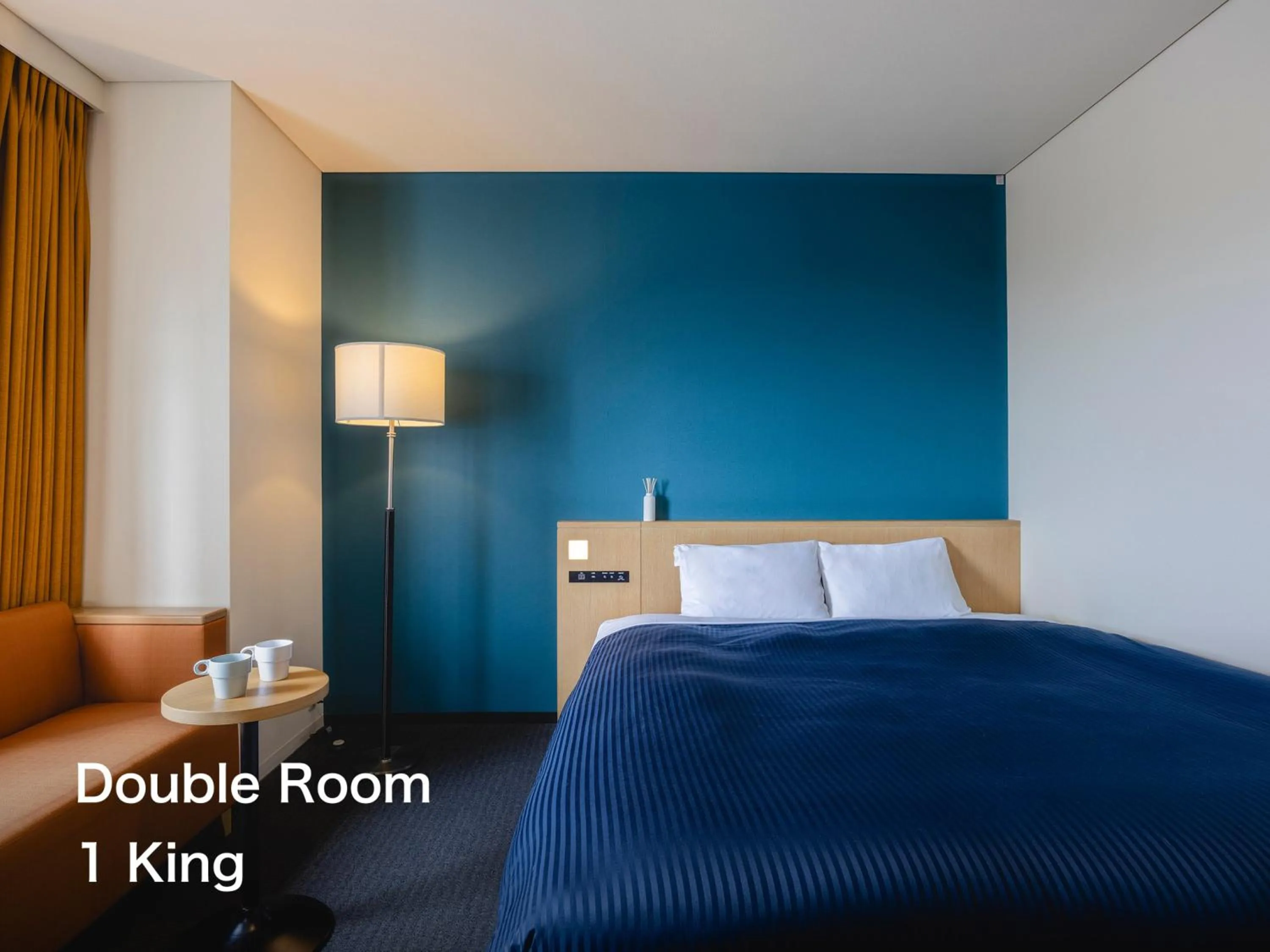 Photo of the whole room, Bed in Kansai Airport Washington Hotel