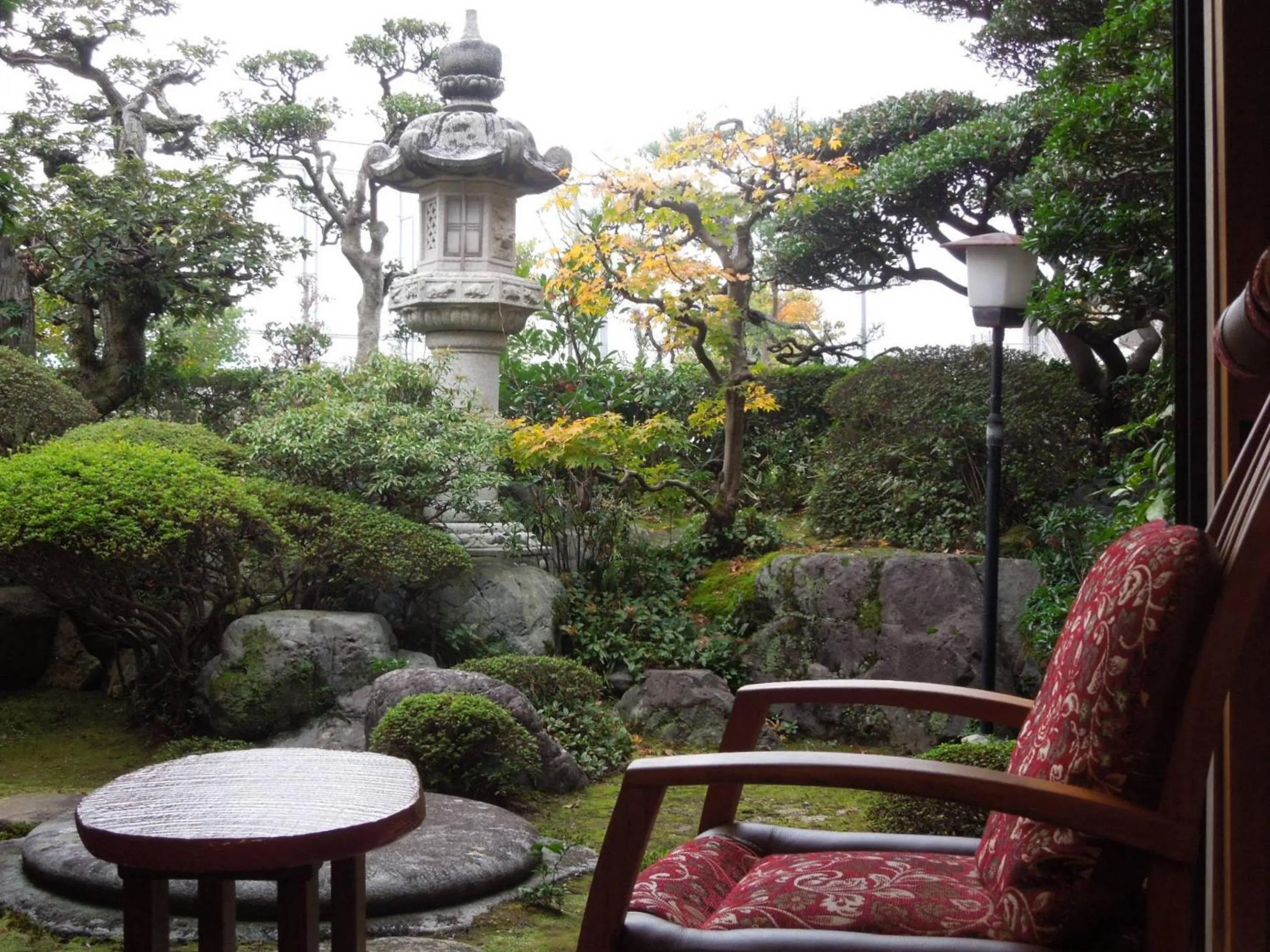 Photo of the whole room in Charoku Bekkan