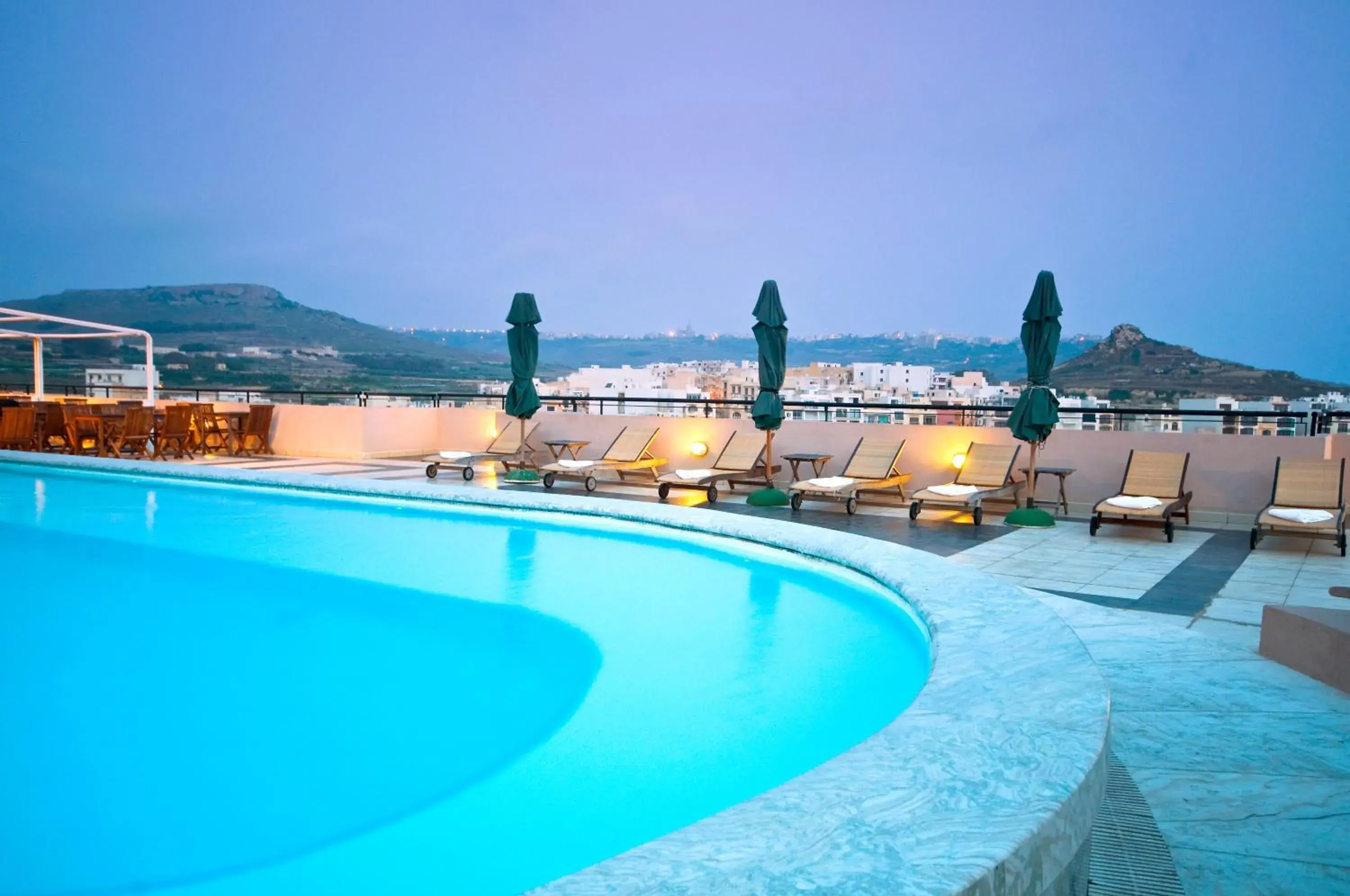 Swimming pool in Hotel Calypso Swimming pool in Hotel Calypso