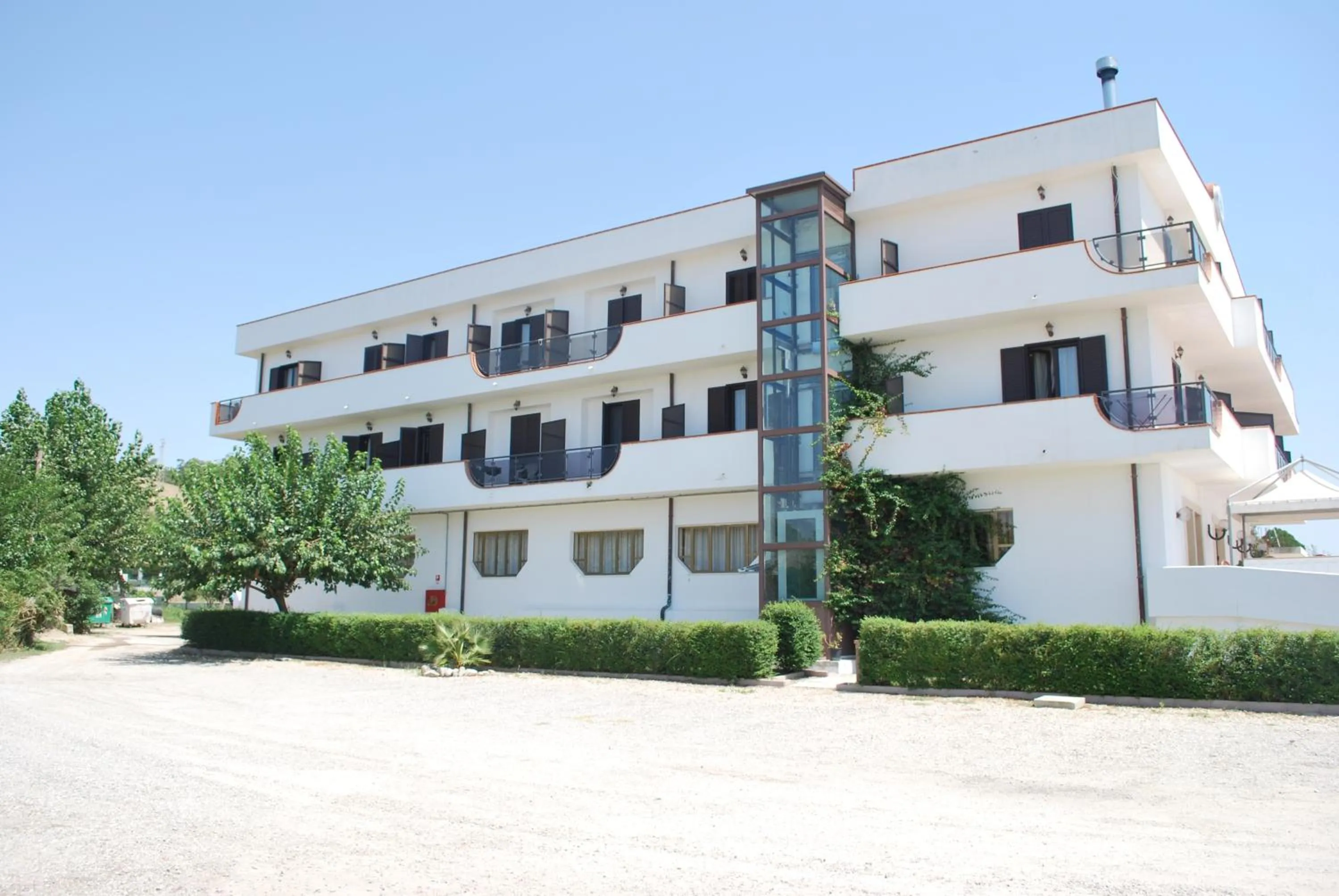 Facade/entrance in Hotel Onda Bleu
