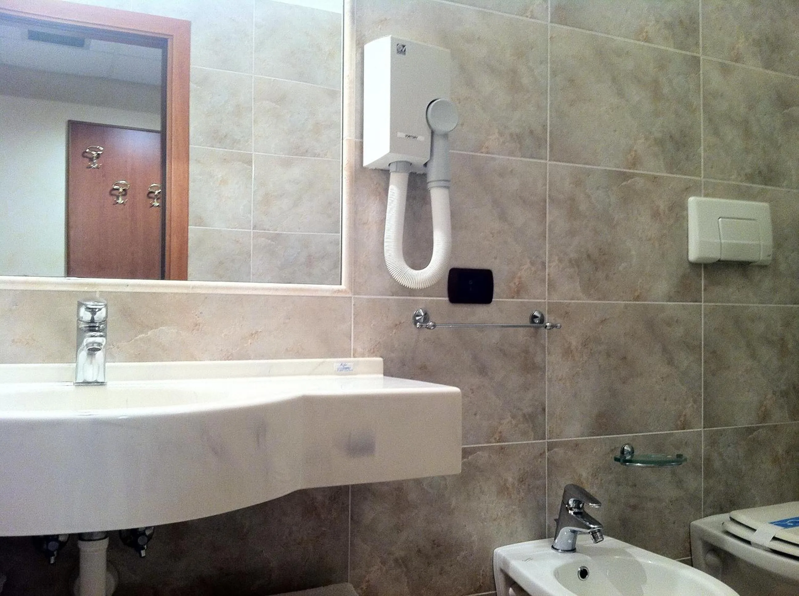 Bathroom in Hotel Onda Bleu