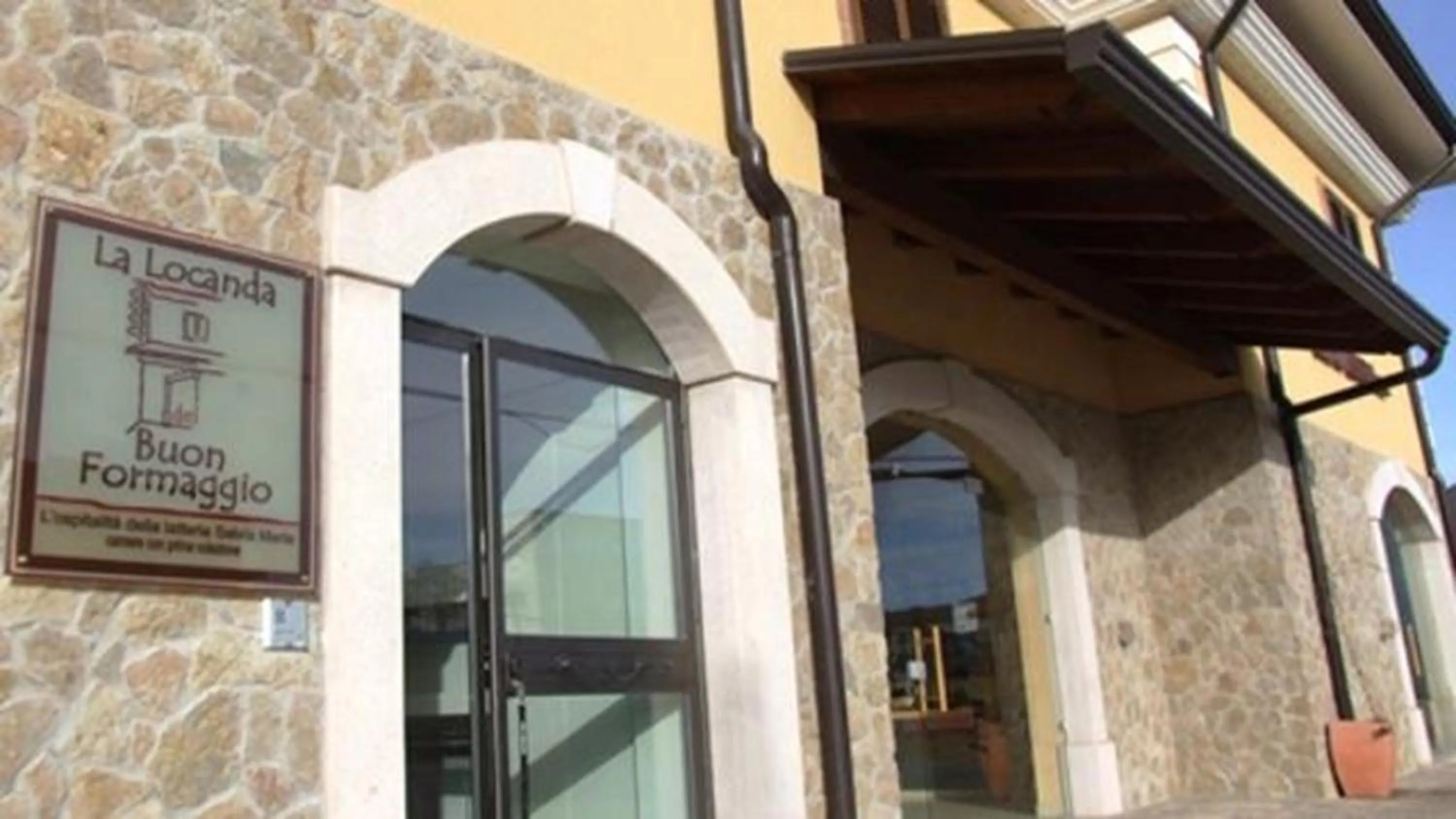 Facade/entrance in La Locanda del Buon Formaggio