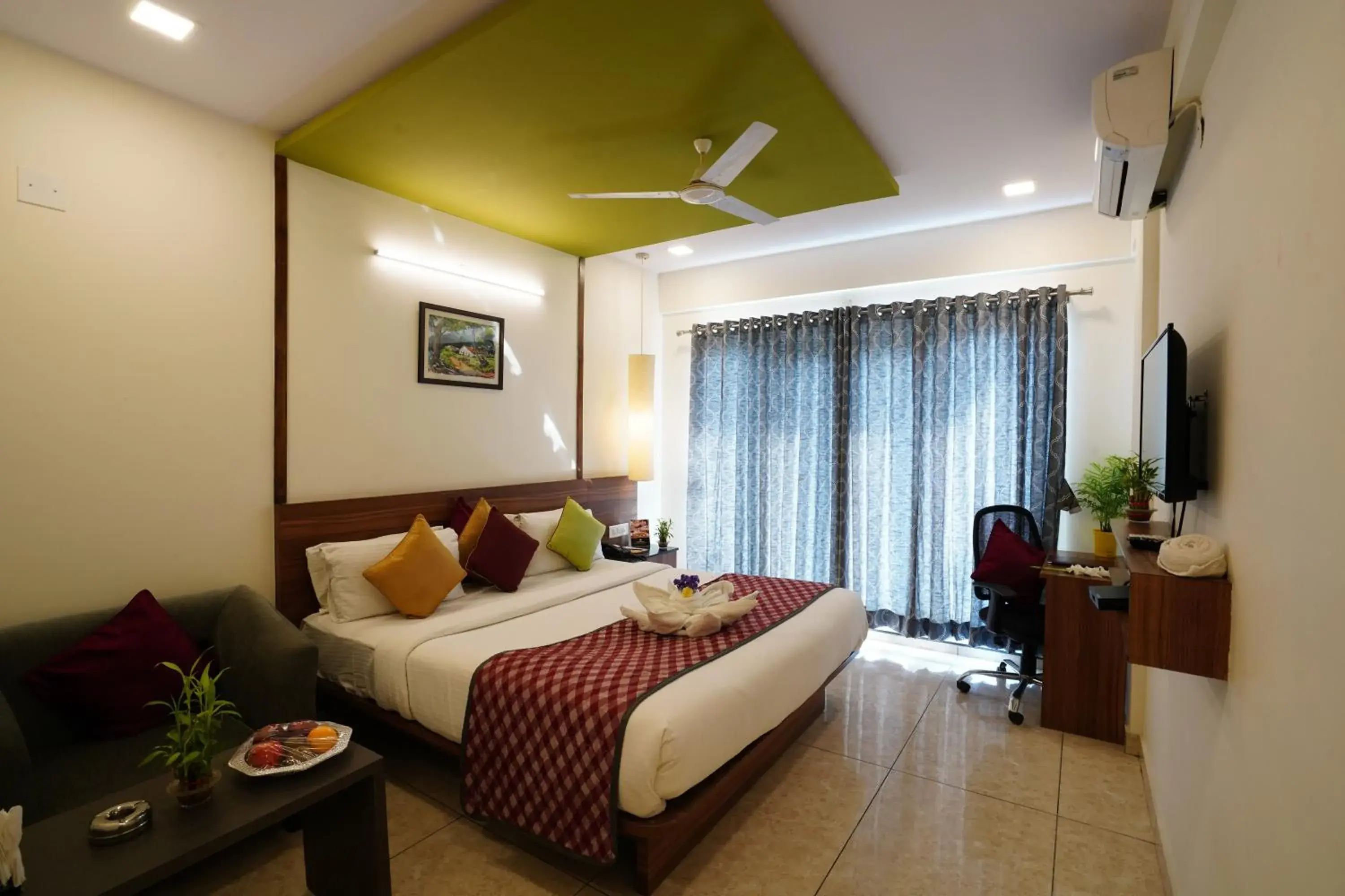 Bed in Silicon Inn Hotel Bangalore Airport Bed in Silicon Inn Hotel Bangalore Airport