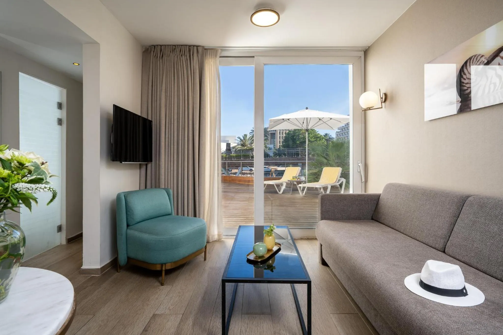 Seating area in Astral Palma Hotel