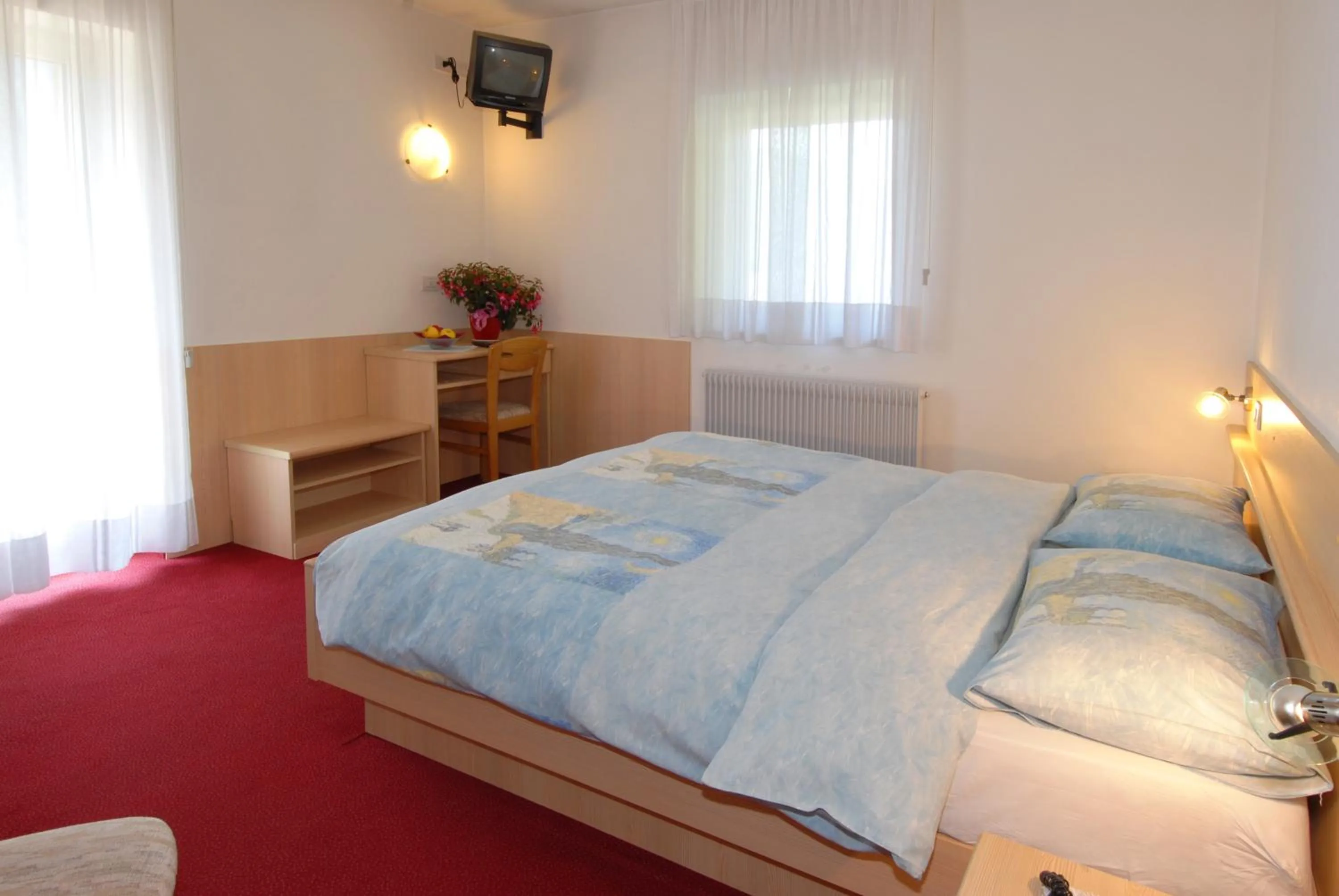 Photo of the whole room, Bed in Hotel Zanon