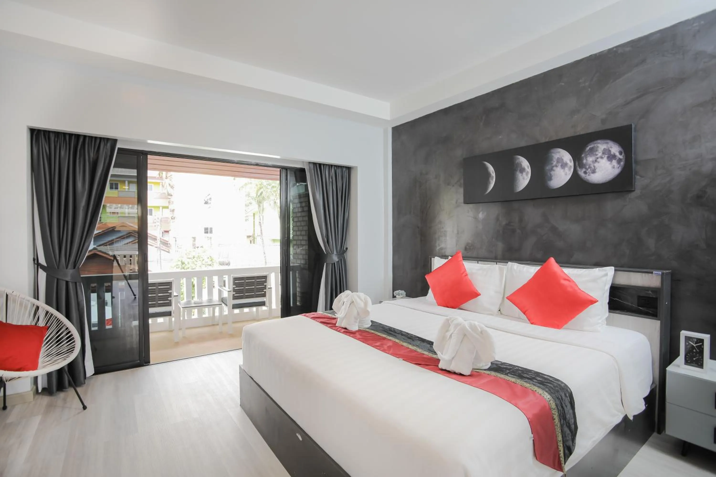 Bed in ETK Patong Resort