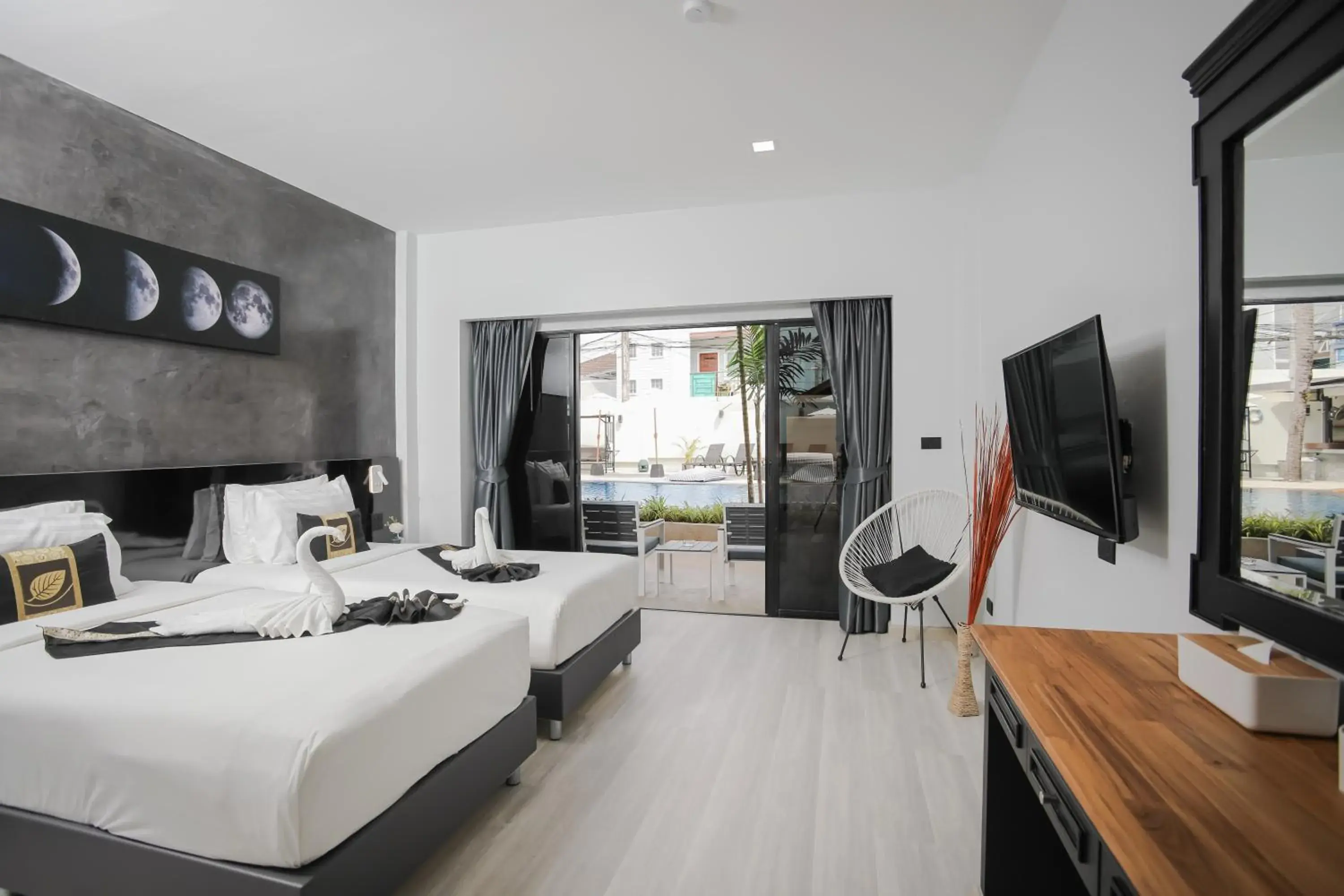 Bed in ETK Patong Resort Bed in ETK Patong Resort