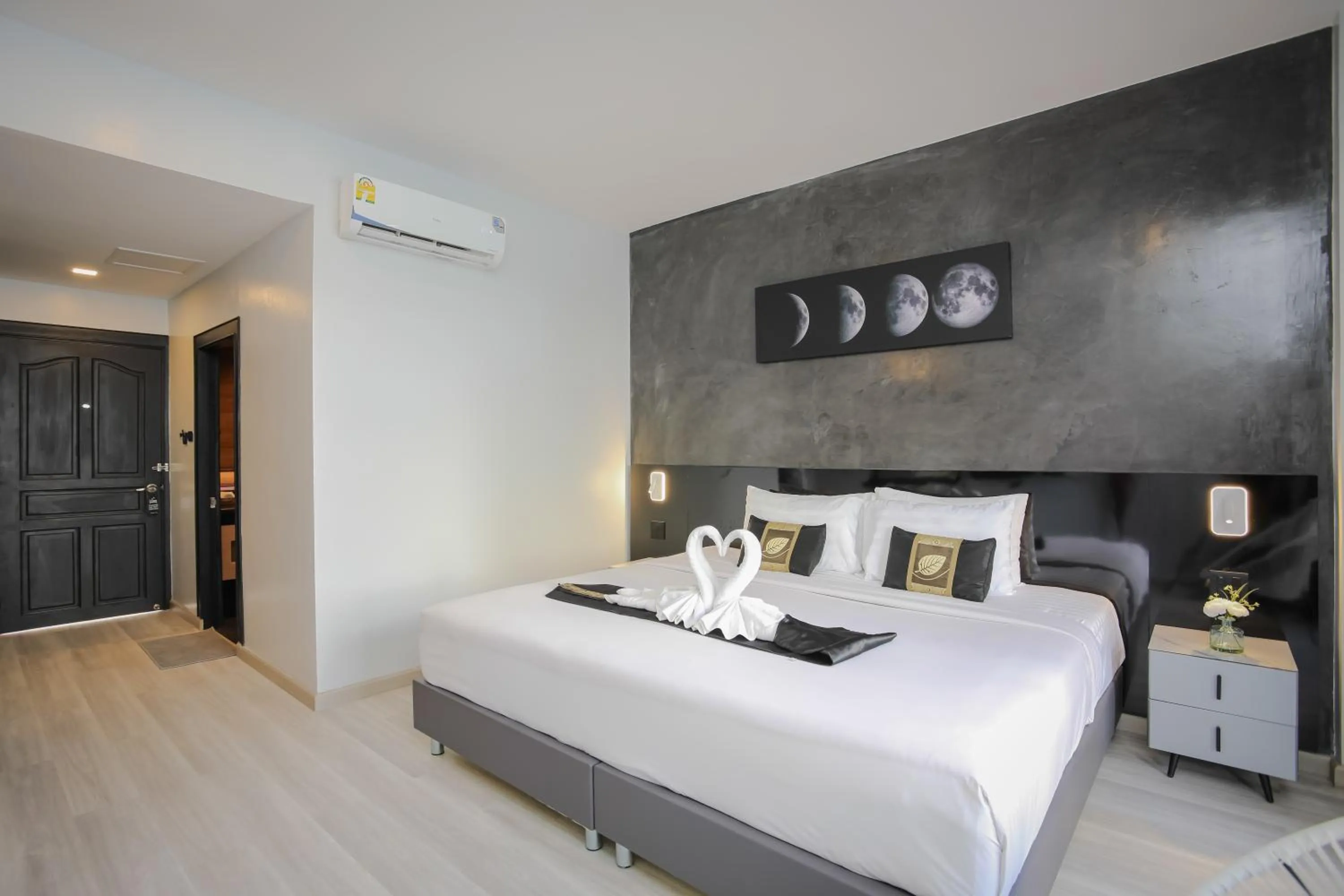 Bed in ETK Patong Resort