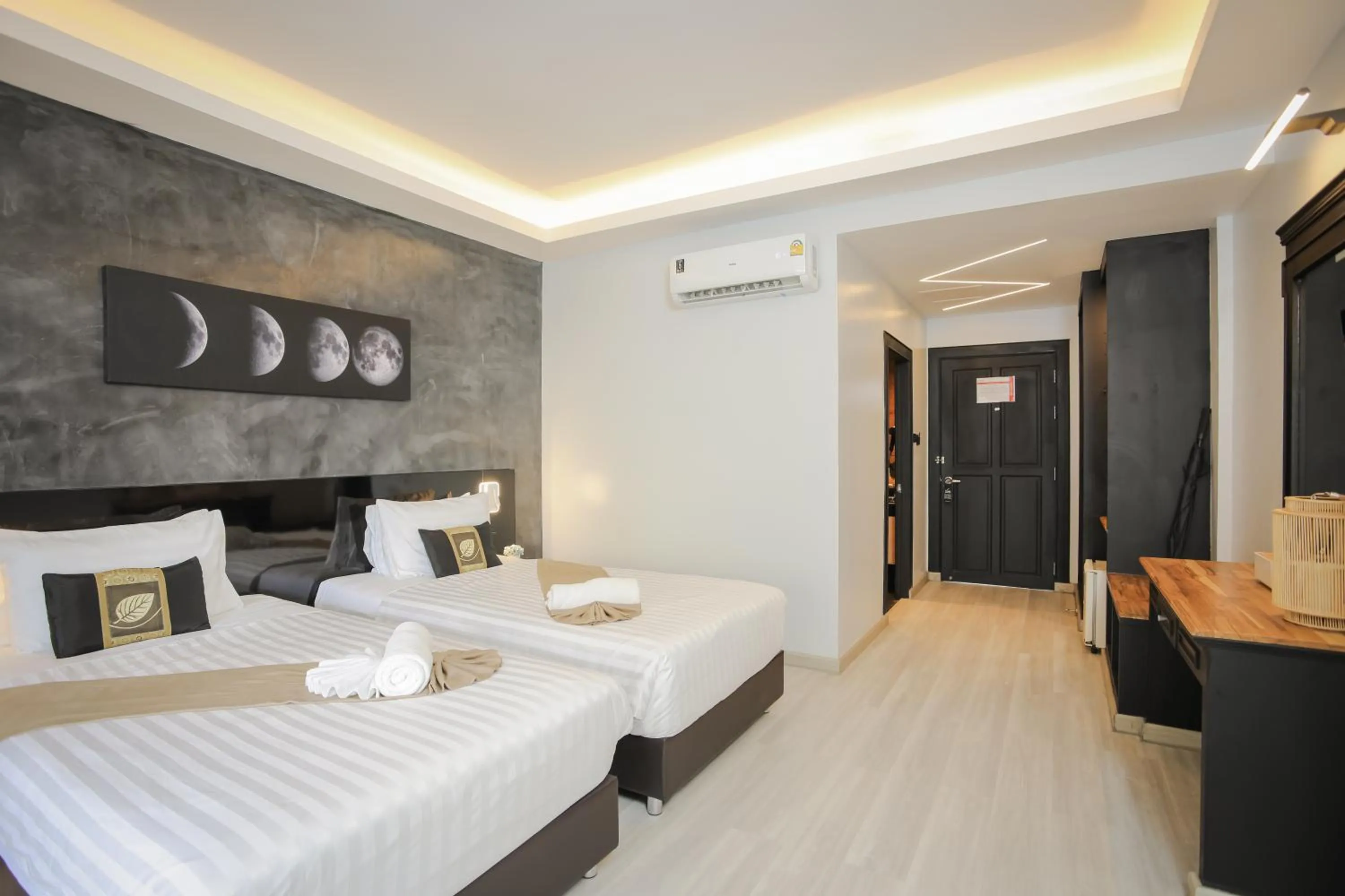 Bed in ETK Patong Resort