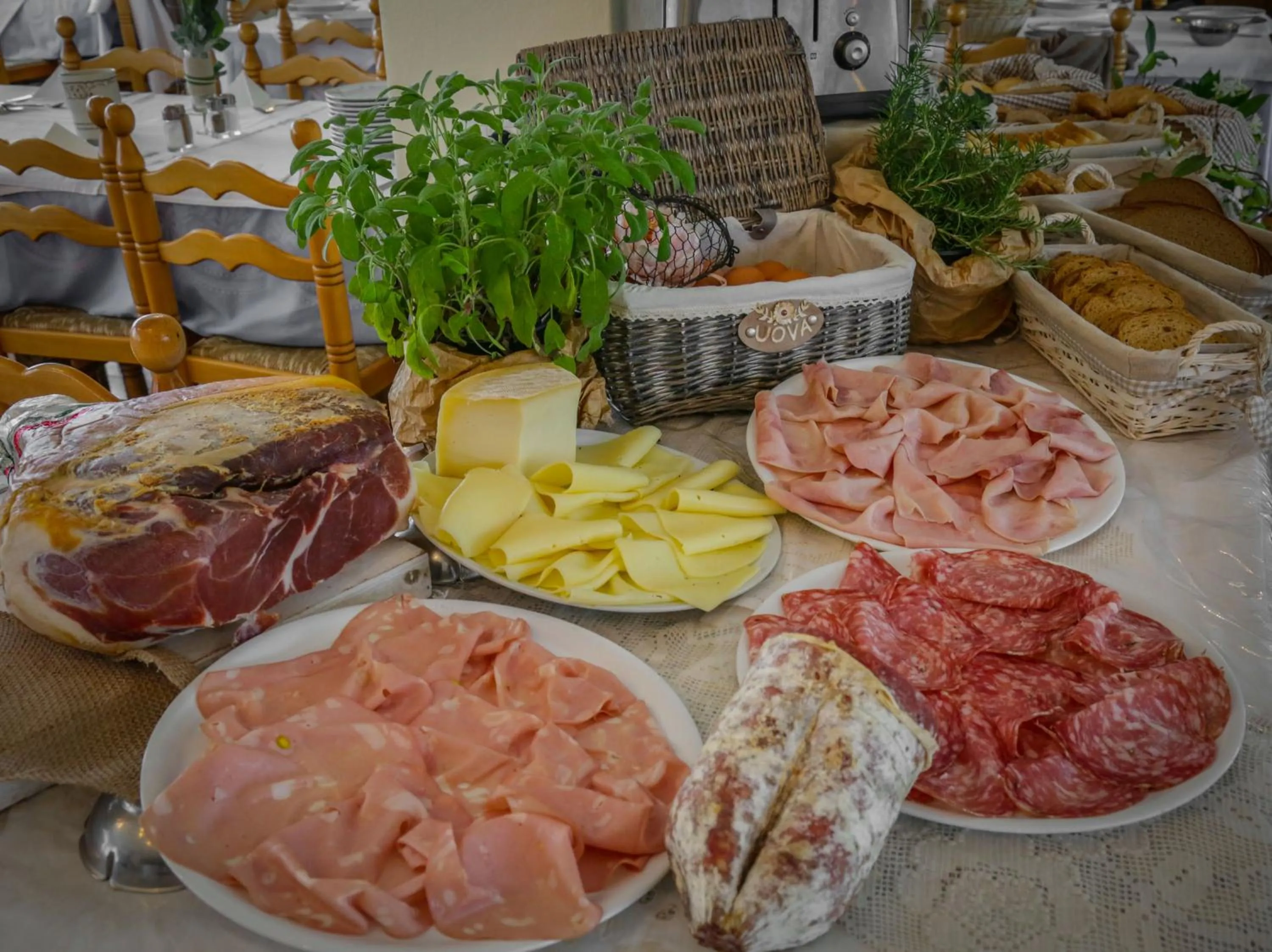 Buffet breakfast in Hotel Florida