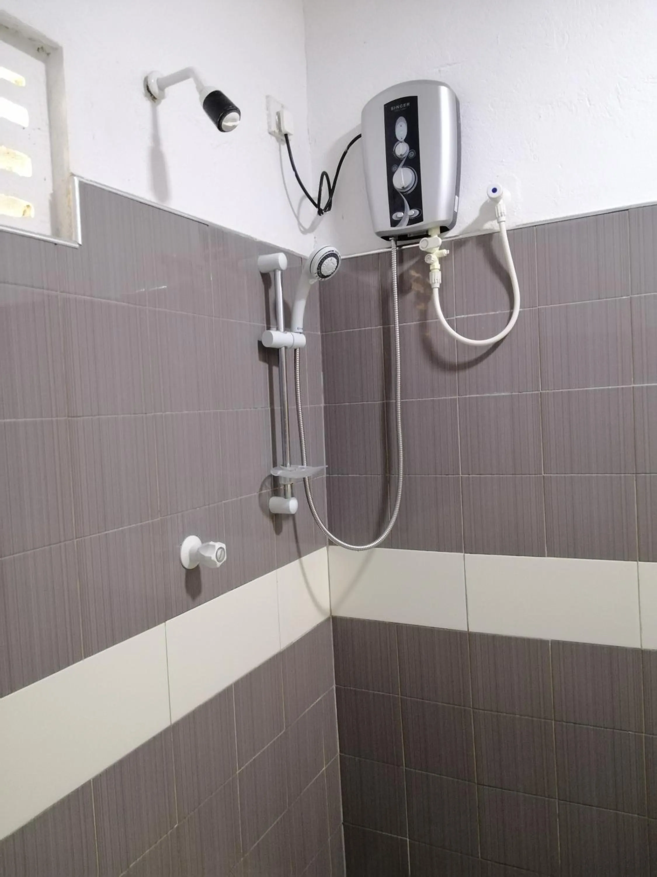 Bathroom in Fairview Dill homestay
