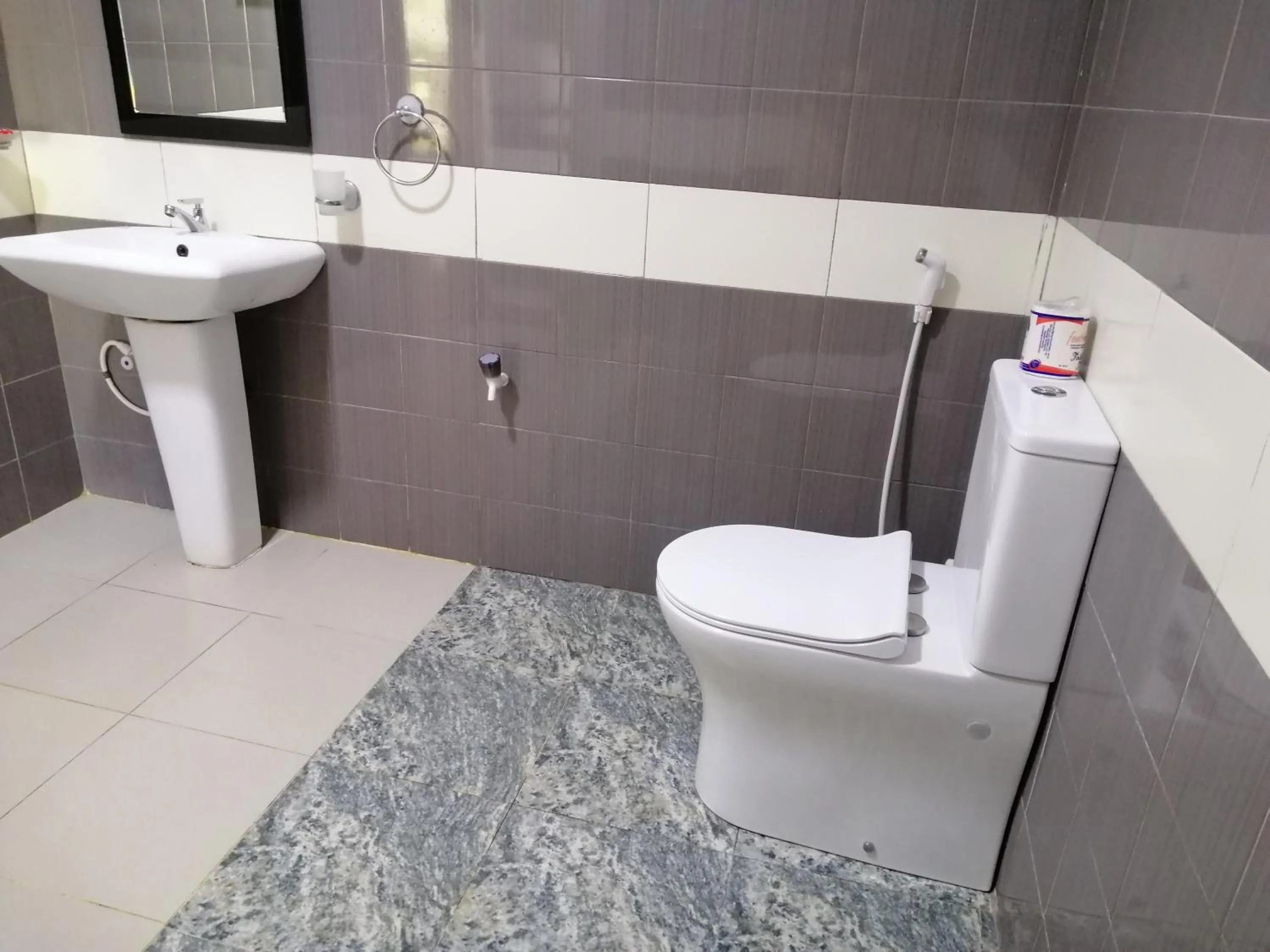 Bathroom in Fairview Dill homestay