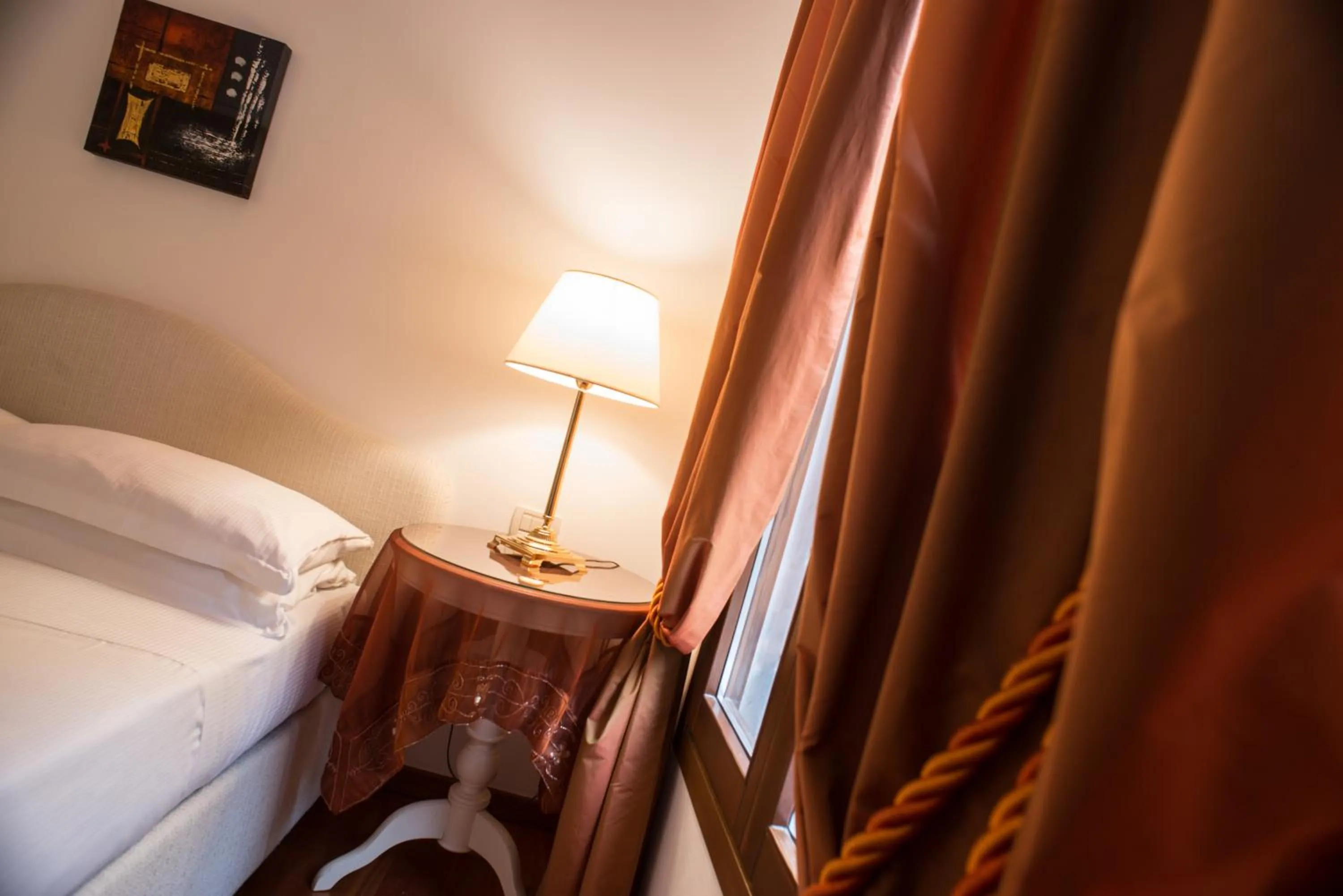 Decorative detail, Bed in Le Vele di Venezia