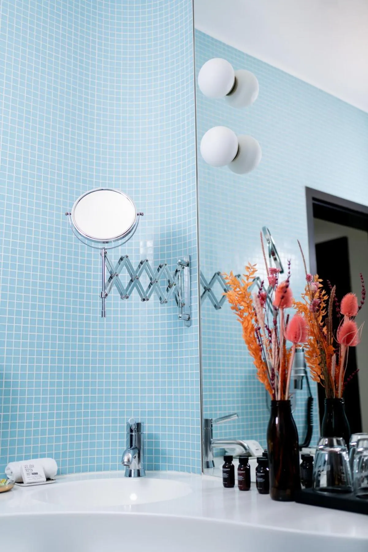 Luxstay Karben - Self-Check-In