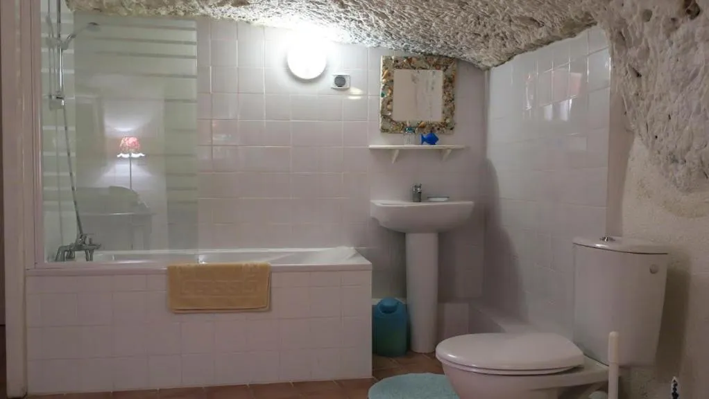 La cave de l'éperon