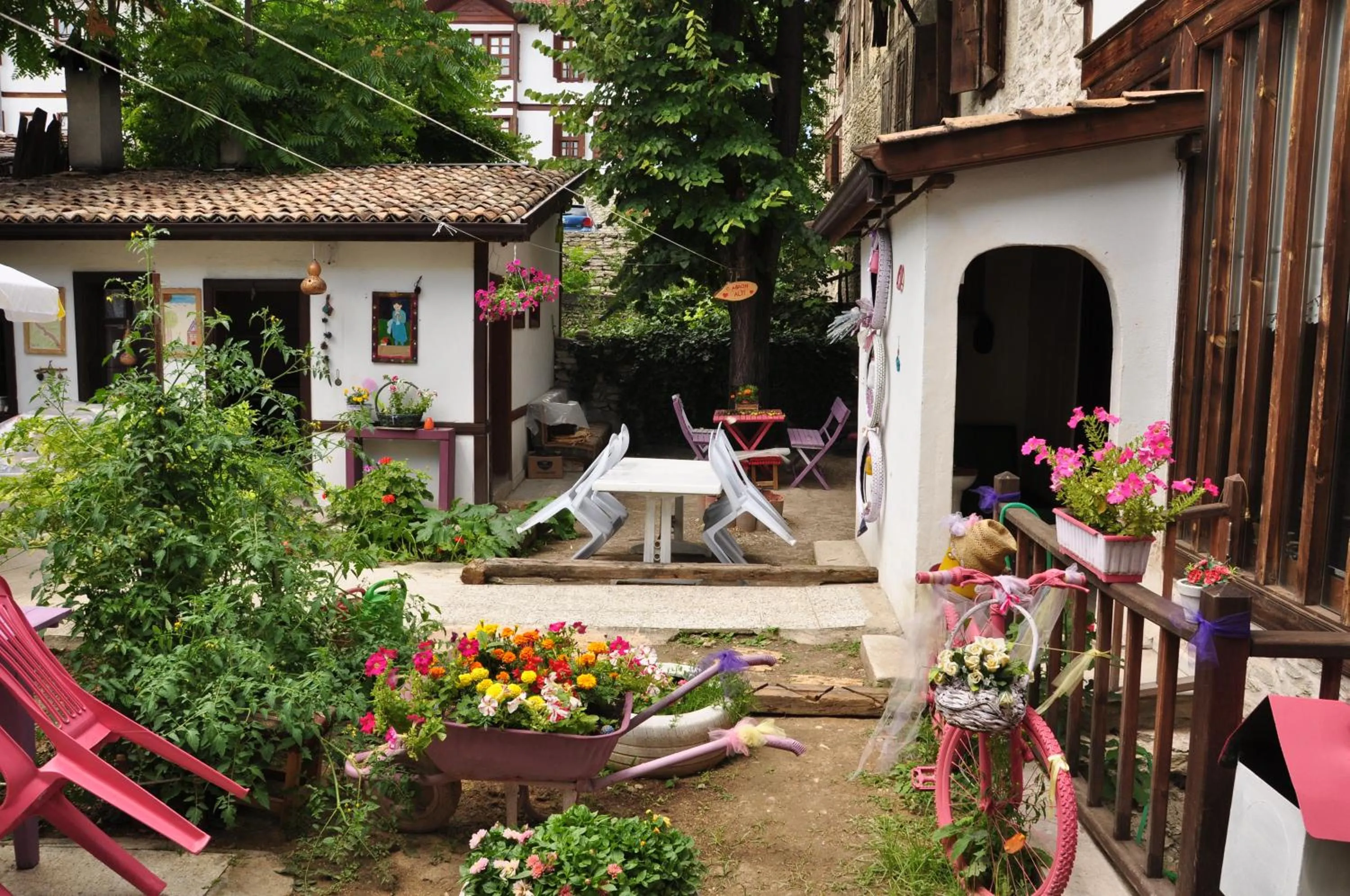 Garden view in Nimet Hanım Konağı