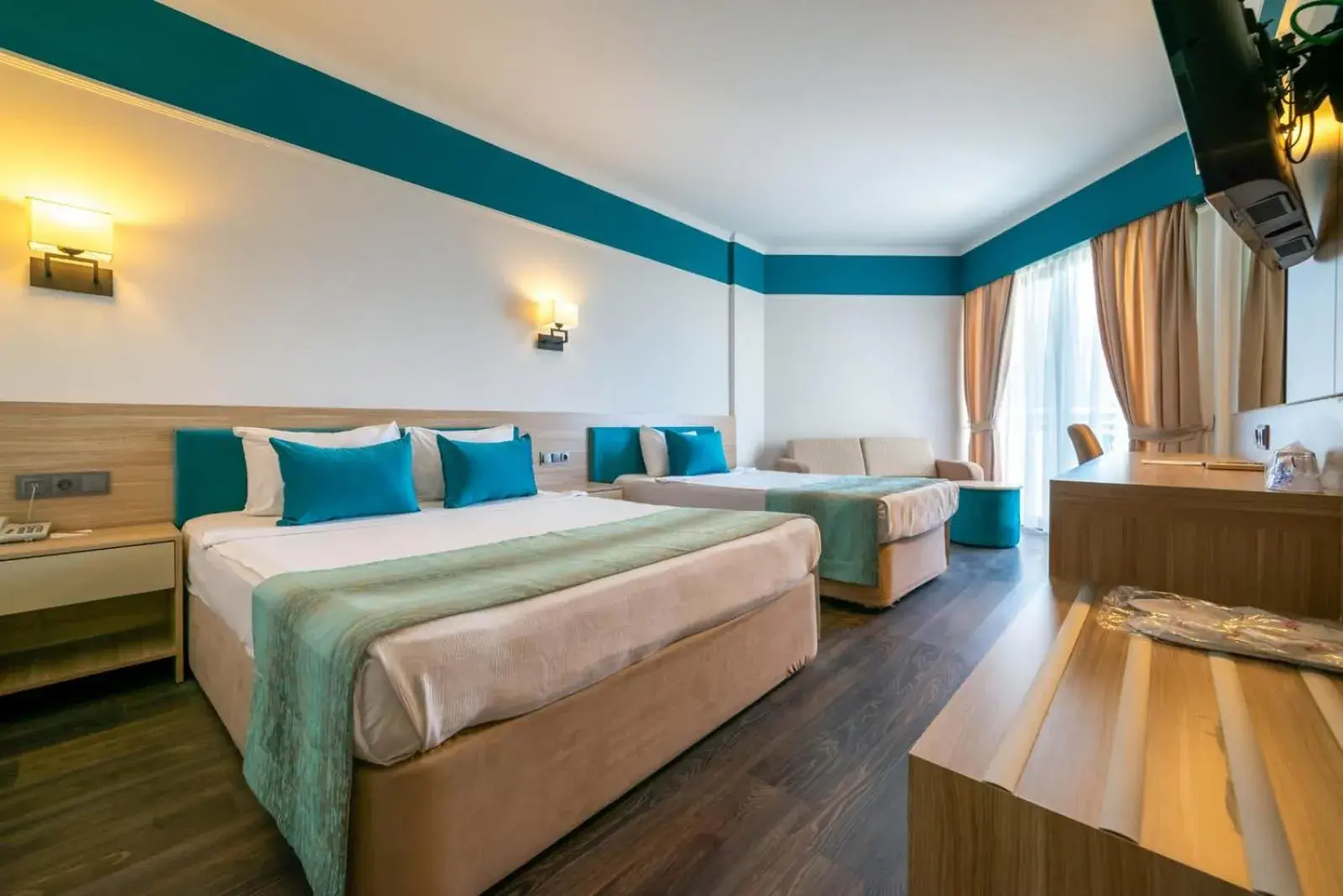 Bed in Armas Hotel Saray Regency