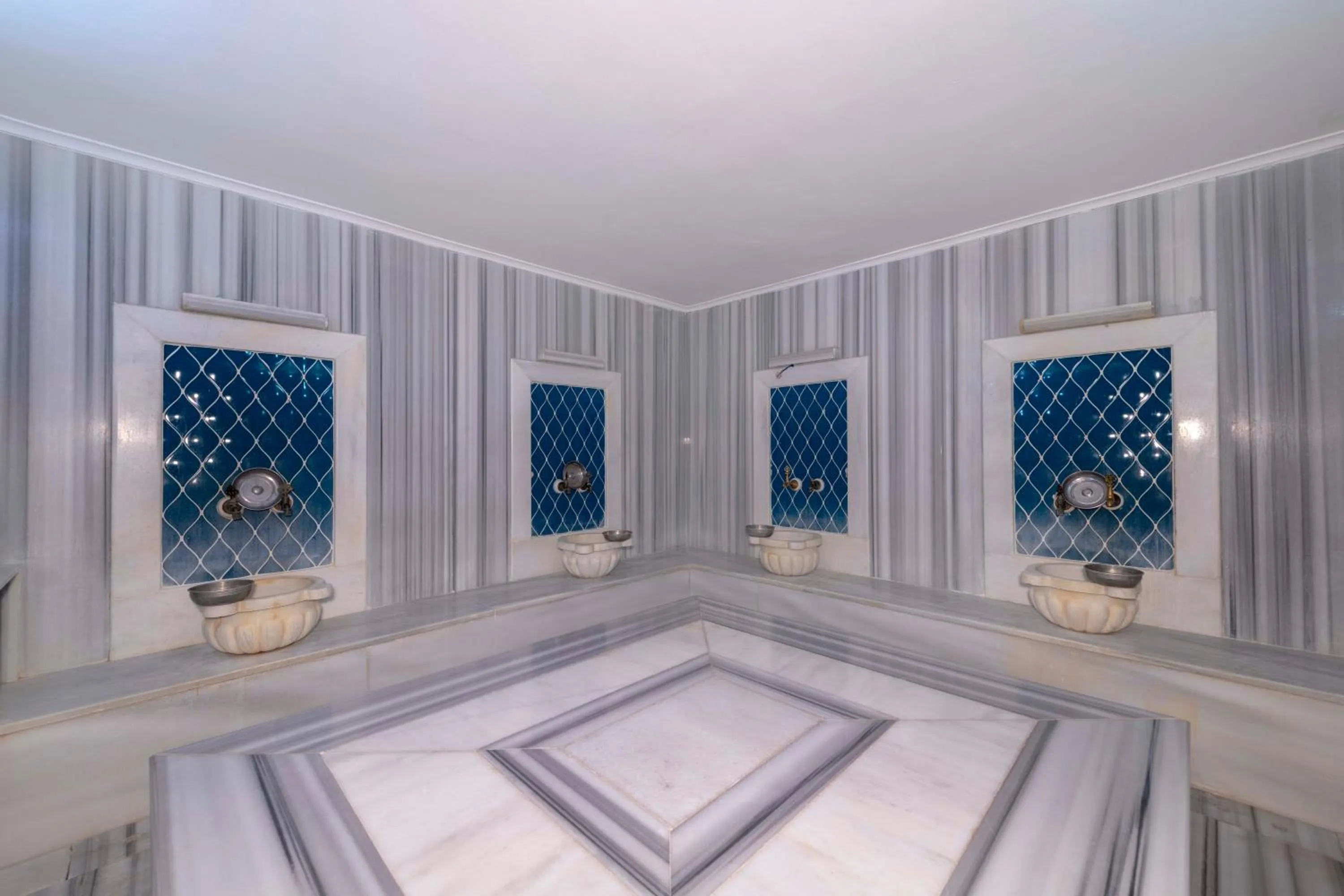 Spa and wellness centre/facilities in Armas Hotel Saray Regency