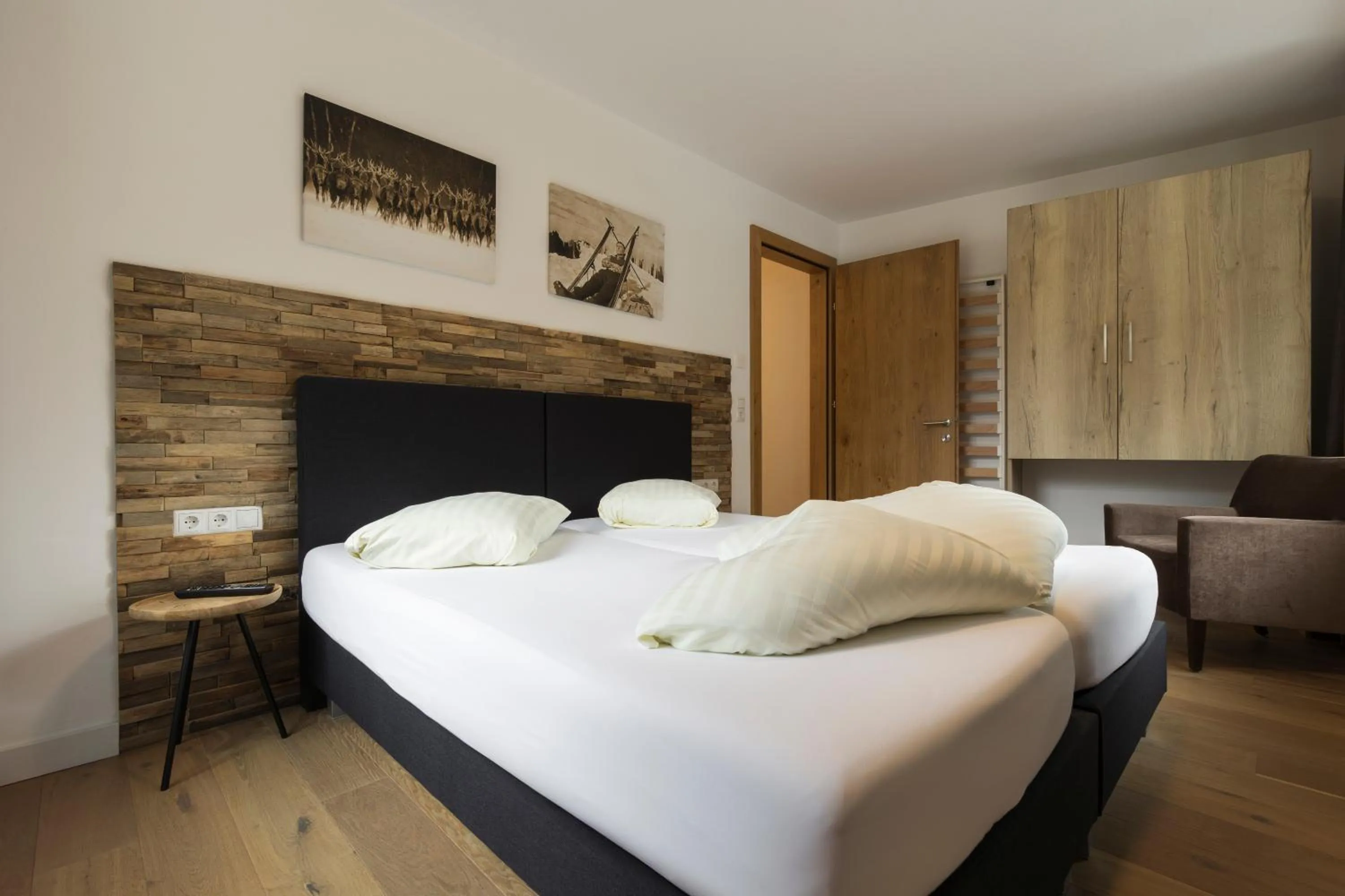 Bedroom, Bed in Aparthotel Herzblick GmbH