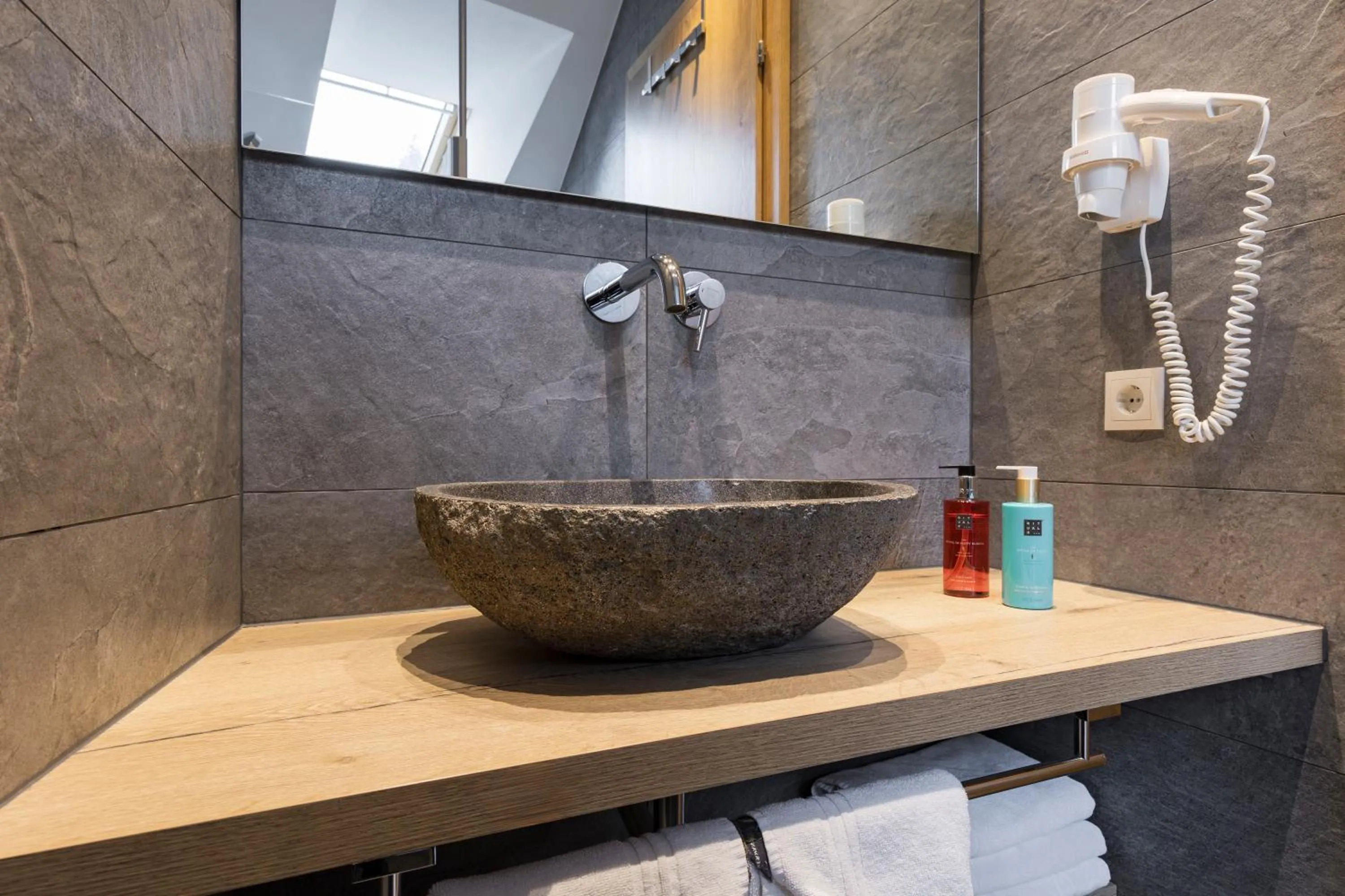 Bathroom in Aparthotel Herzblick GmbH