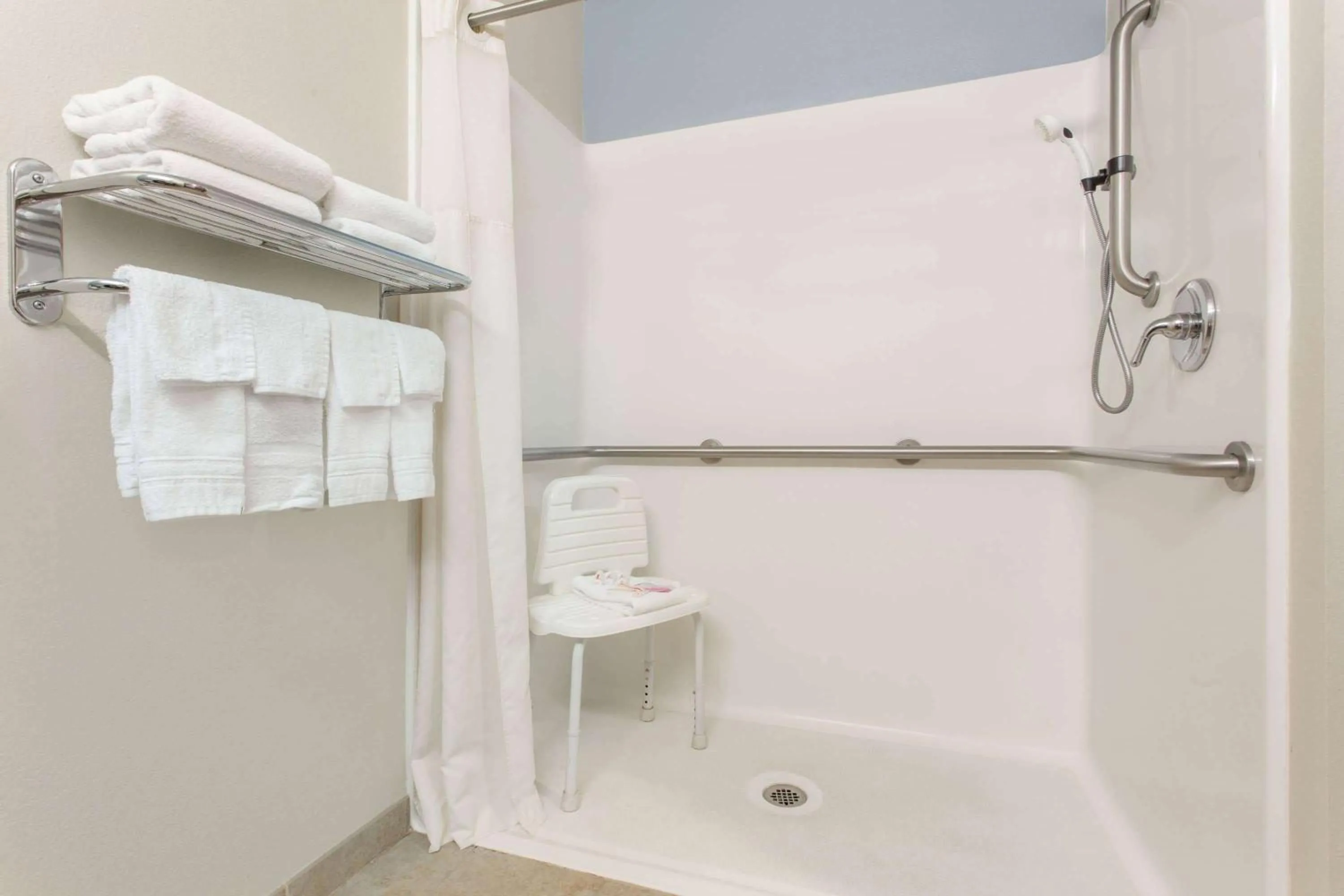 Shower in Microtel Inn & Suites by Wyndham Klamath Falls