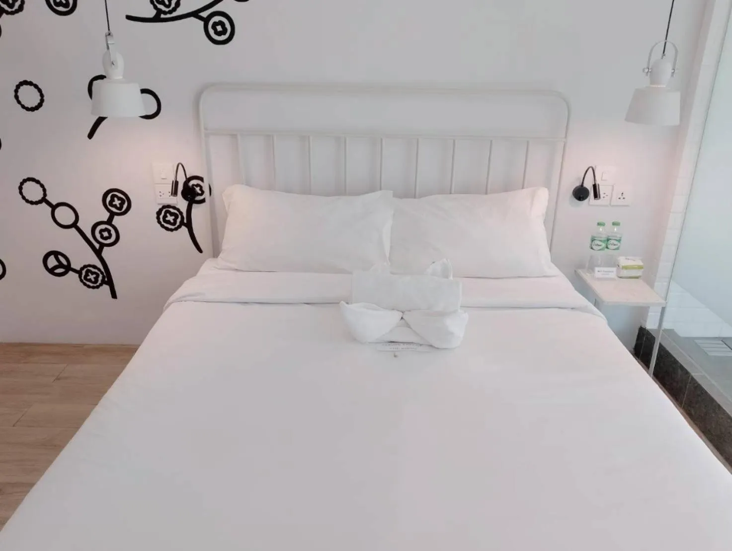 Bed in Bedspread Hostel