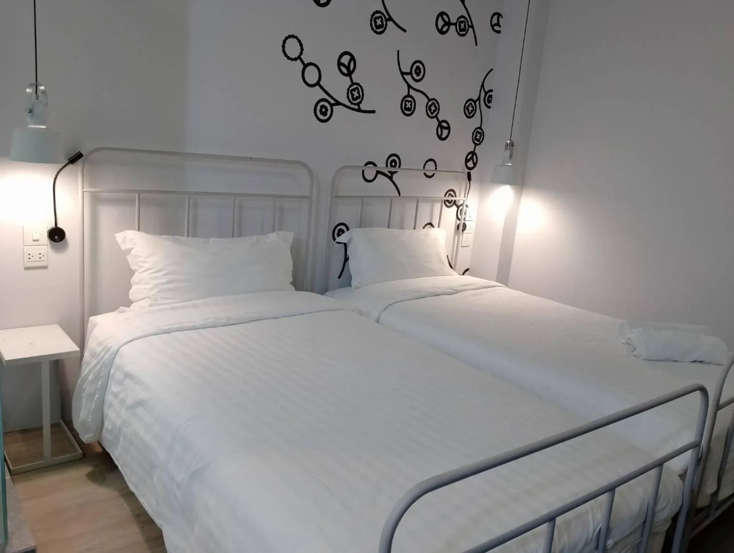 Bedroom, Bed in Bedspread Hostel