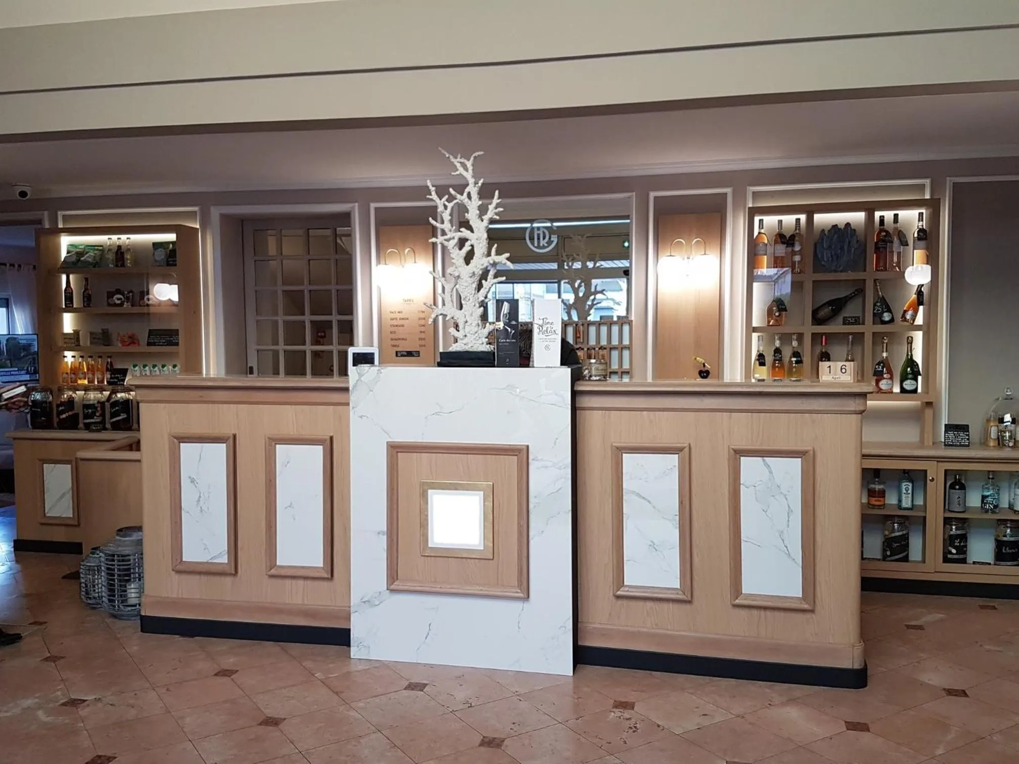 Lobby or reception in Grand Hôtel Richelieu