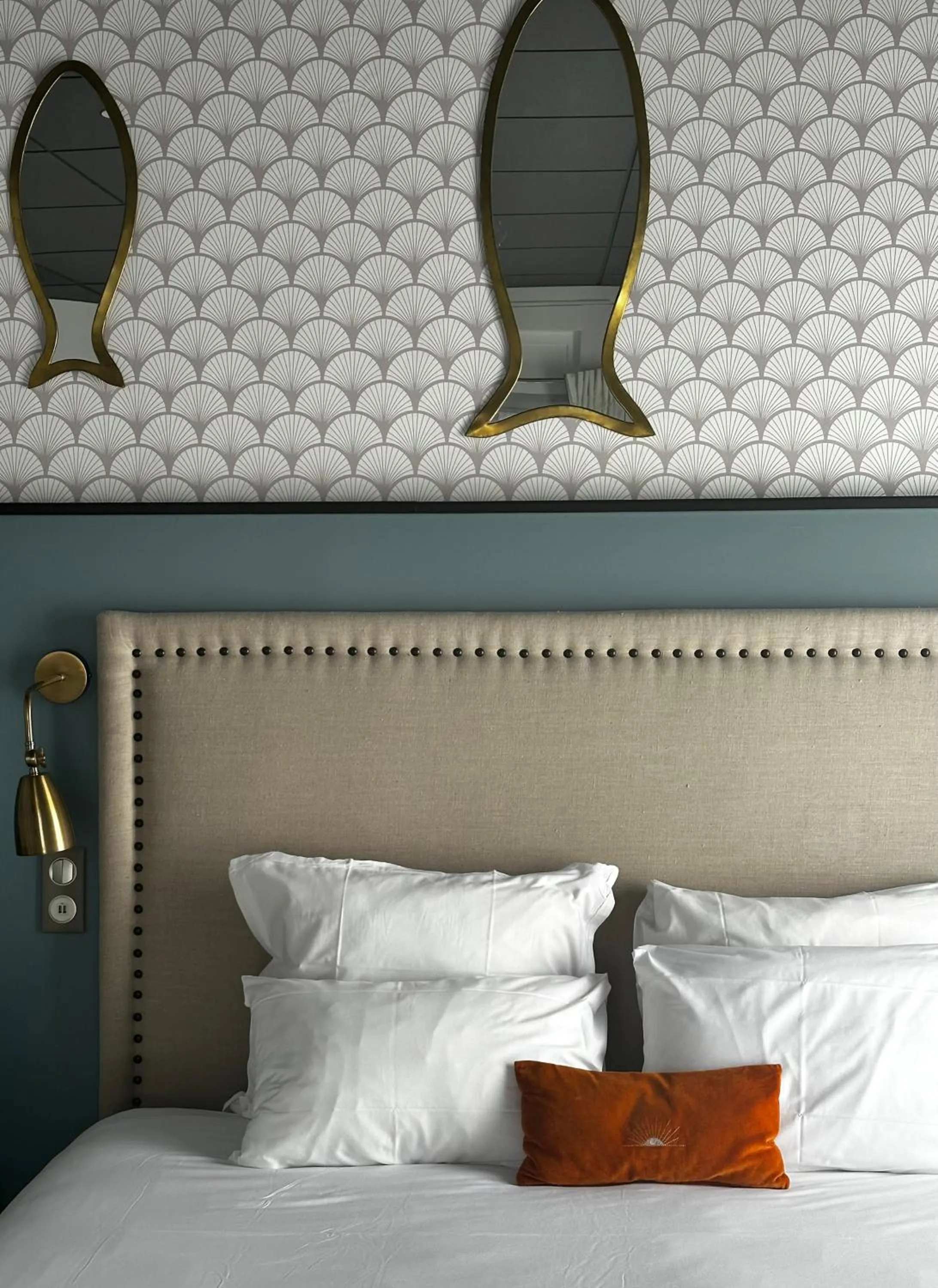 Bed in Grand Hôtel Richelieu