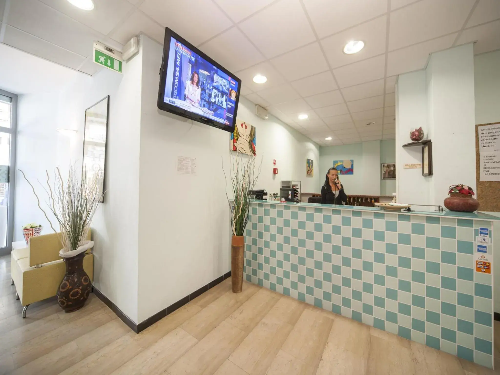 Lobby or reception in Hotel Colombo Lobby or reception in Hotel Colombo