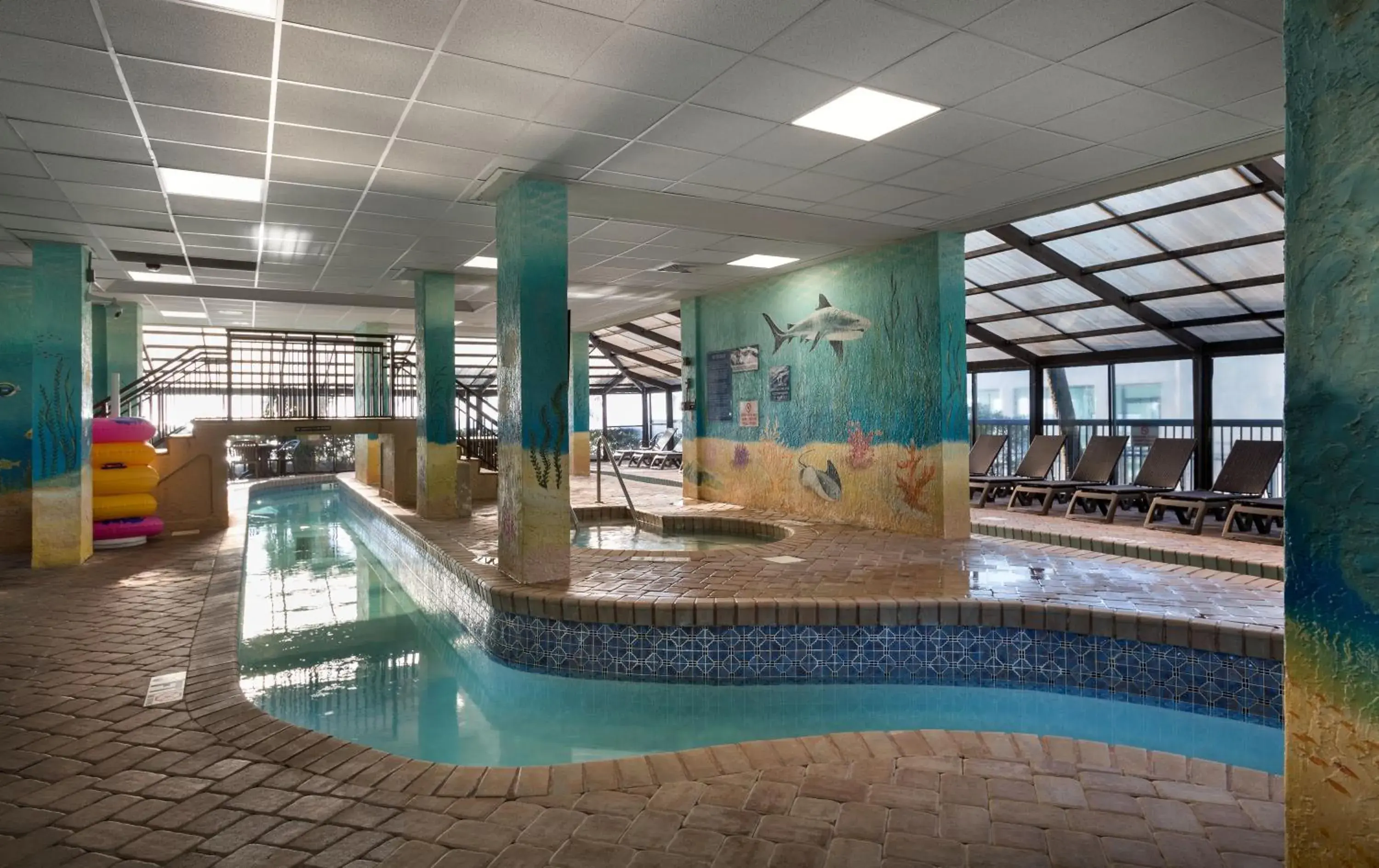 Swimming pool in Compass Cove Swimming pool in Compass Cove