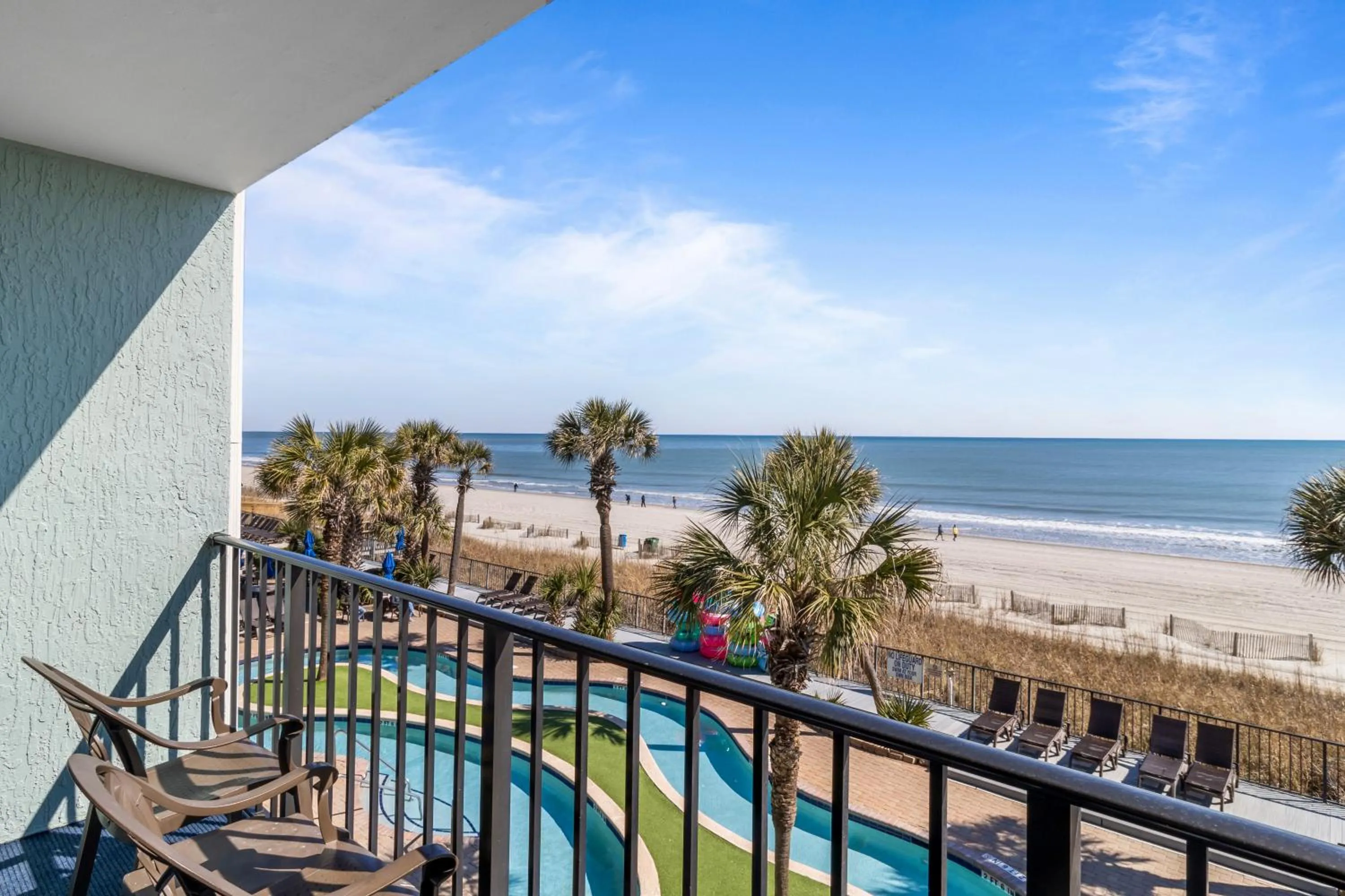 Beach in Compass Cove