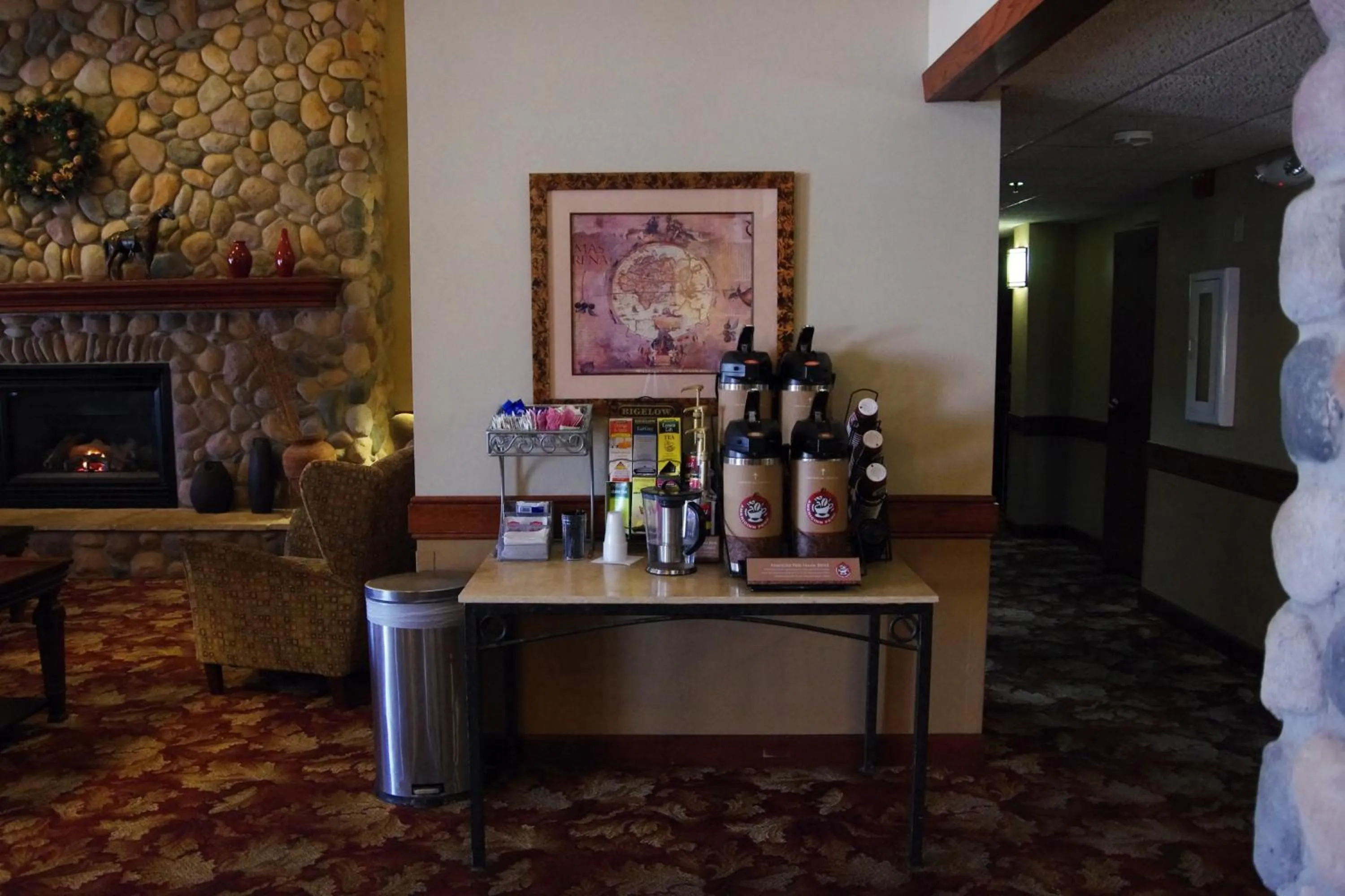 Coffee/tea facilities in AmericInn by Wyndham Grimes