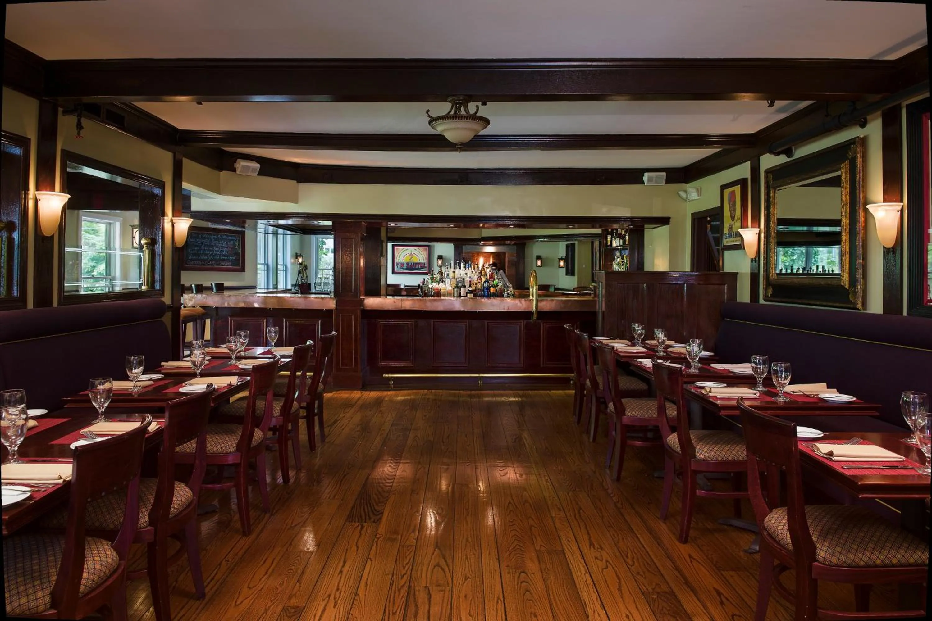 Restaurant/places to eat in Copper Beech Inn