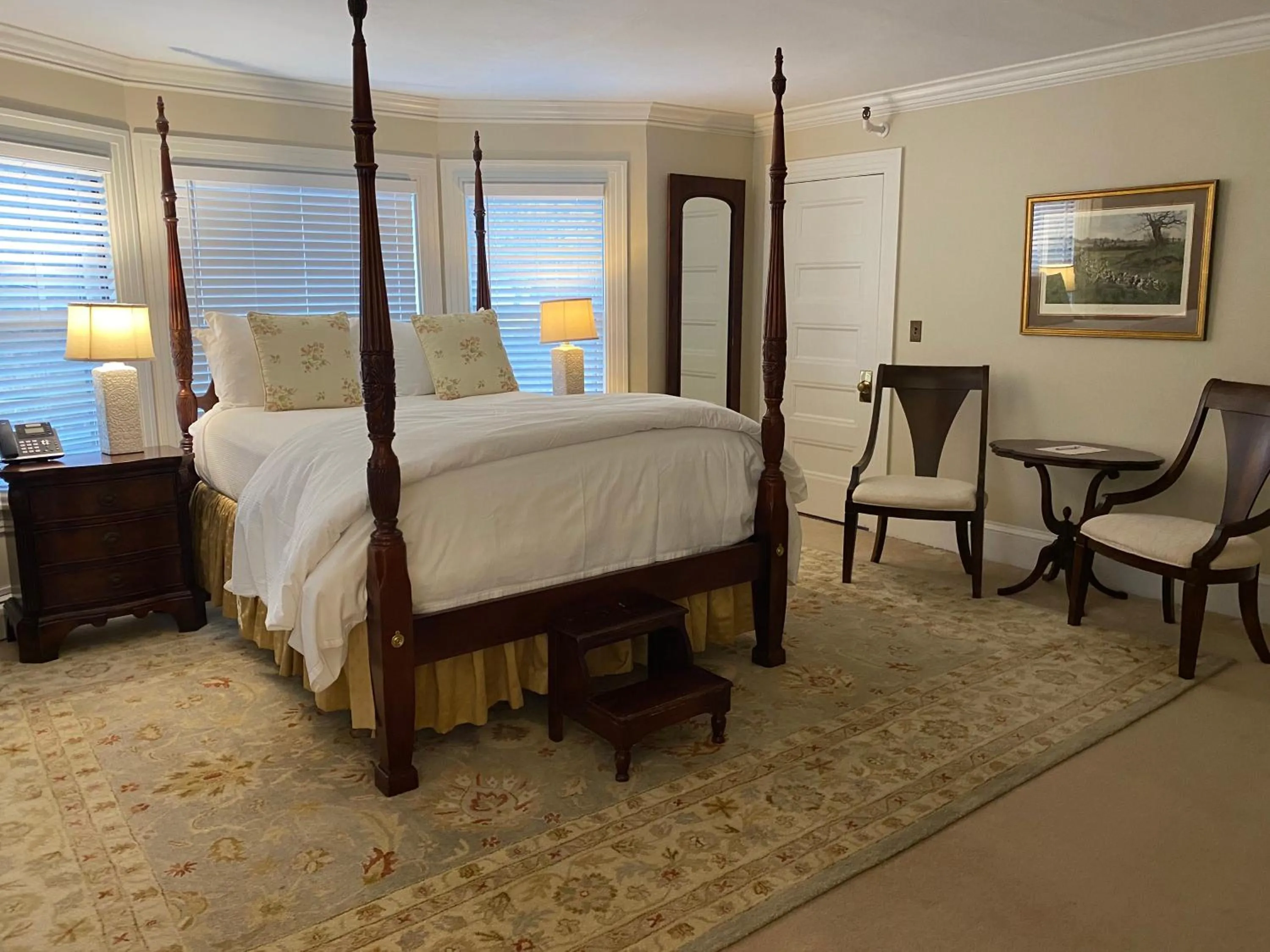 Bed in Copper Beech Inn