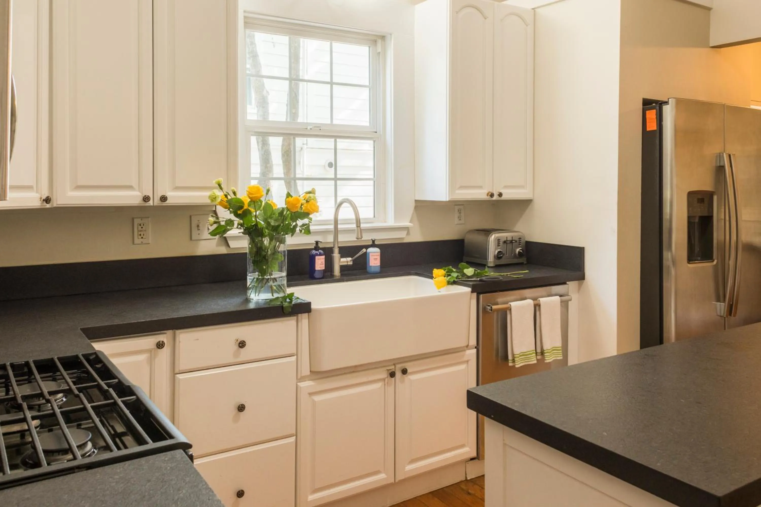 Kitchen or kitchenette in Inn St Helena