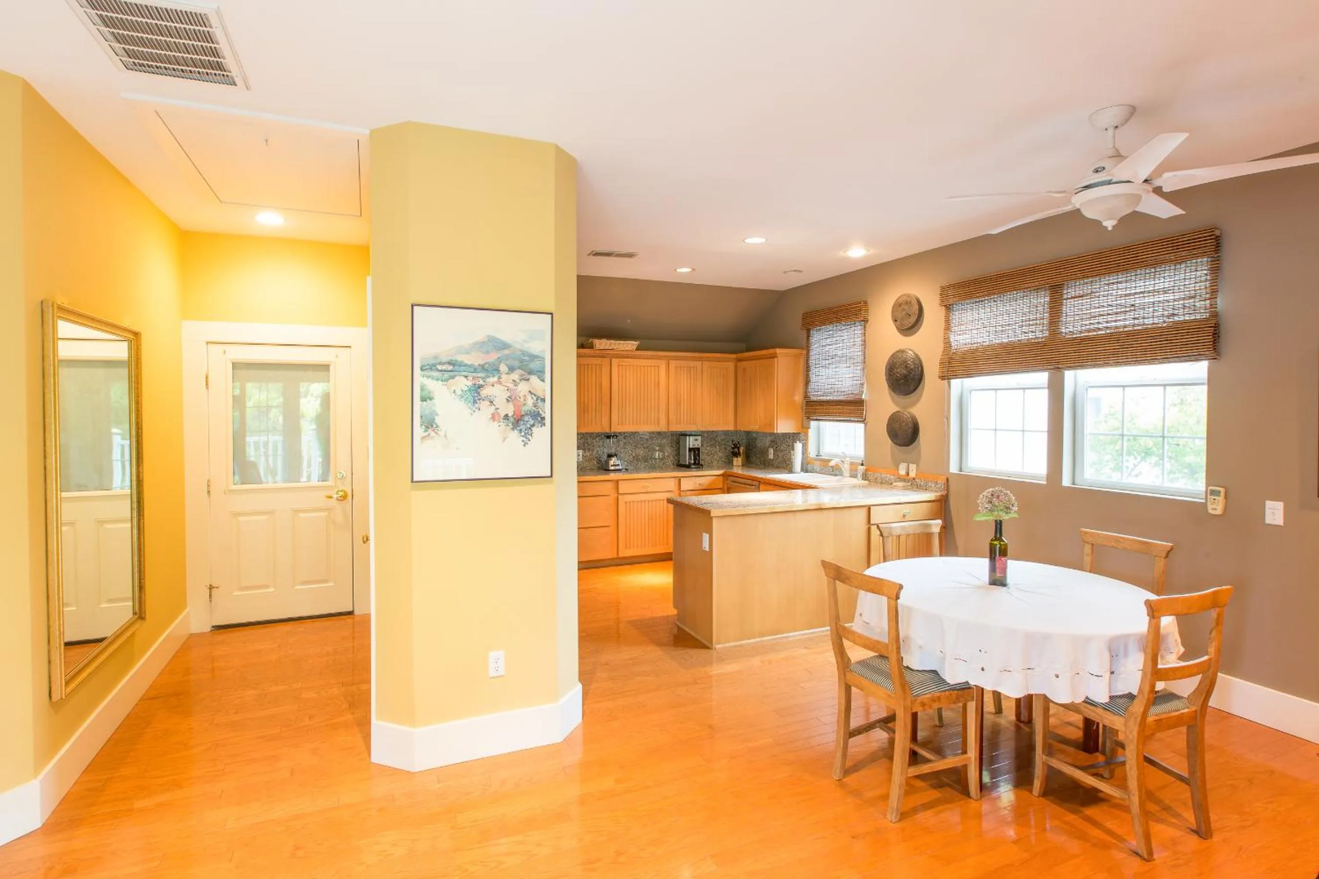 Kitchen or kitchenette in Inn St Helena