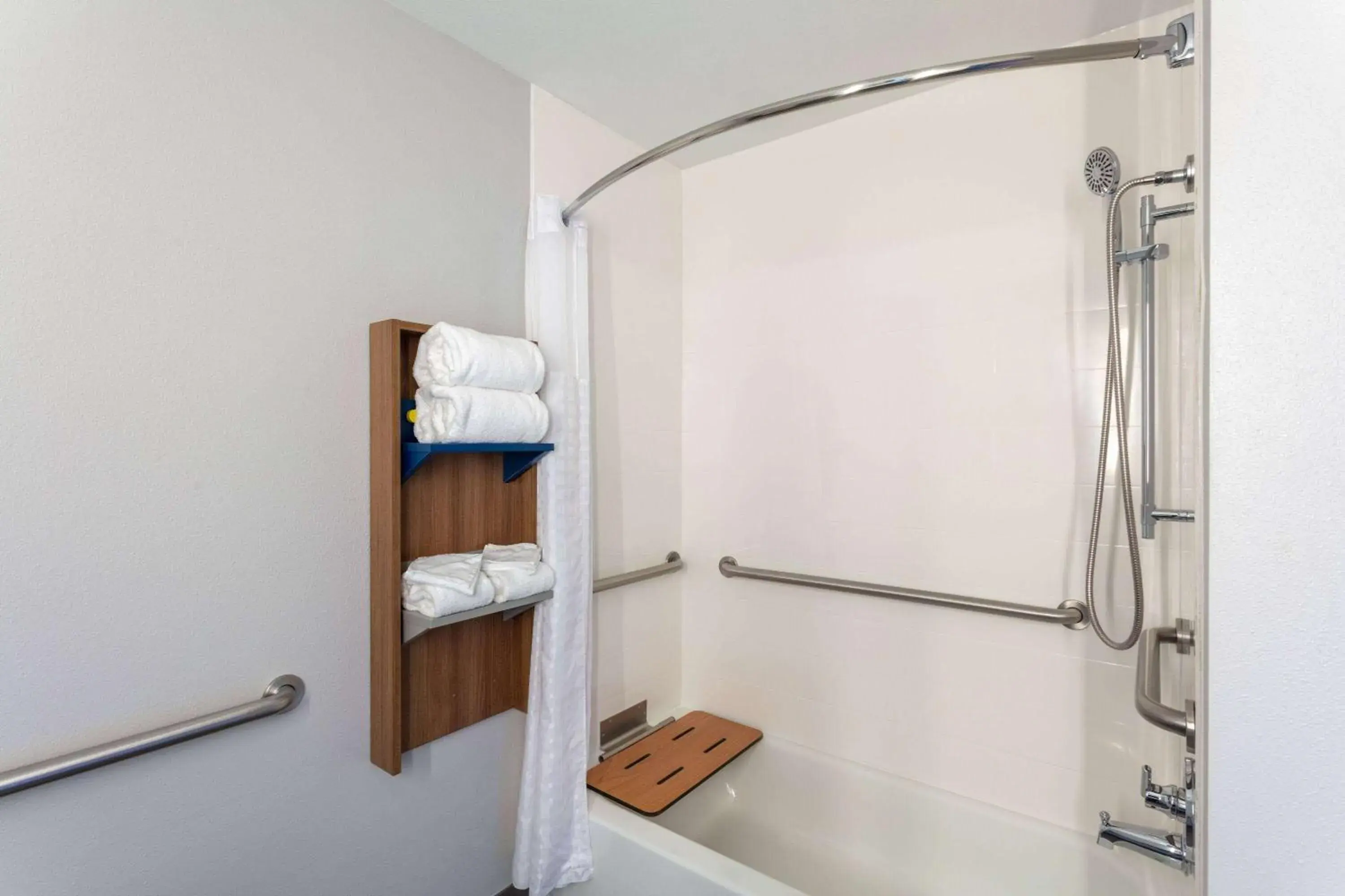 Microtel Inn & Suites by Wyndham Rapid City Microtel Inn & Suites by Wyndham Rapid City