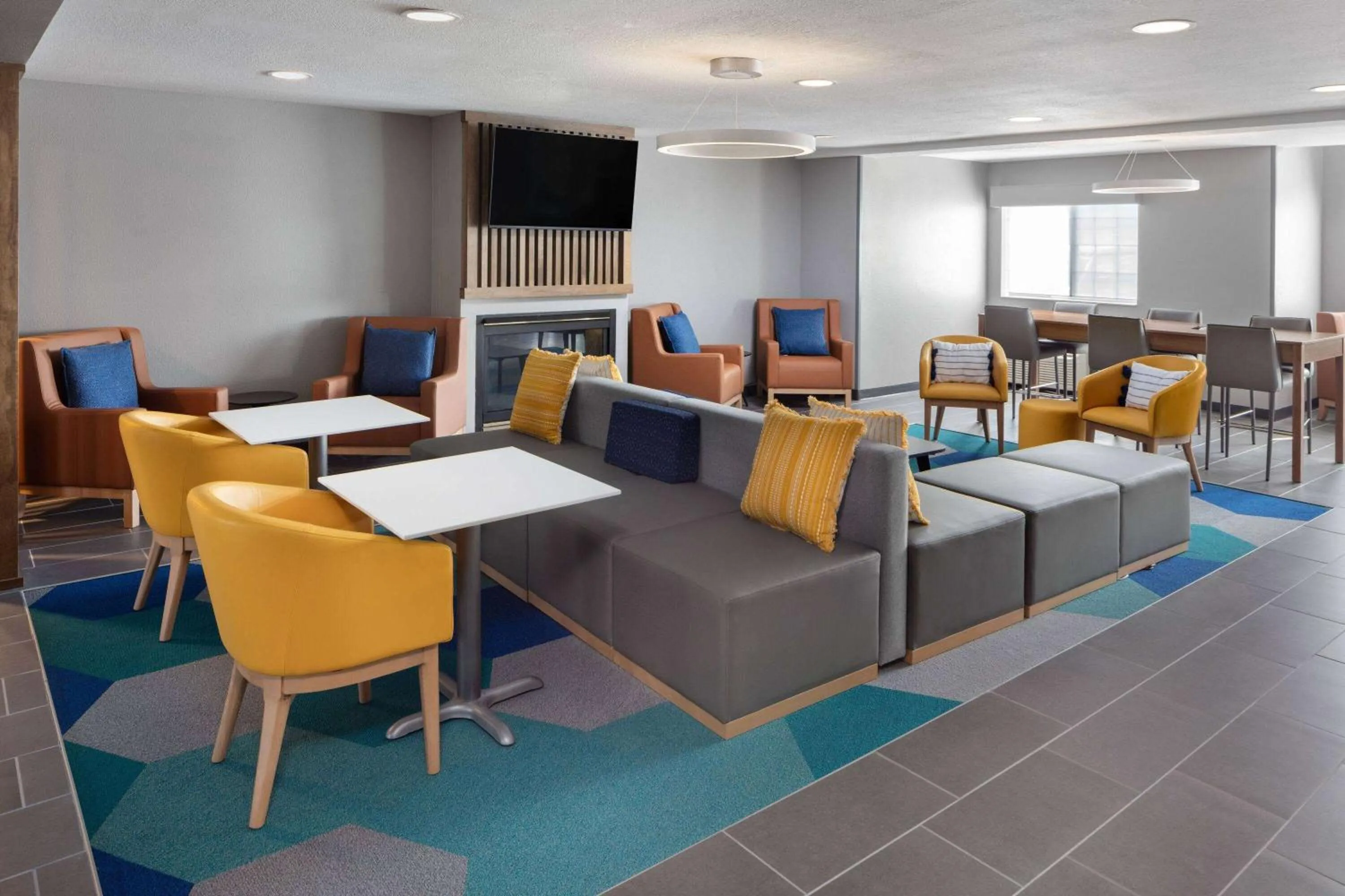 Lobby or reception in Microtel Inn & Suites by Wyndham Rapid City