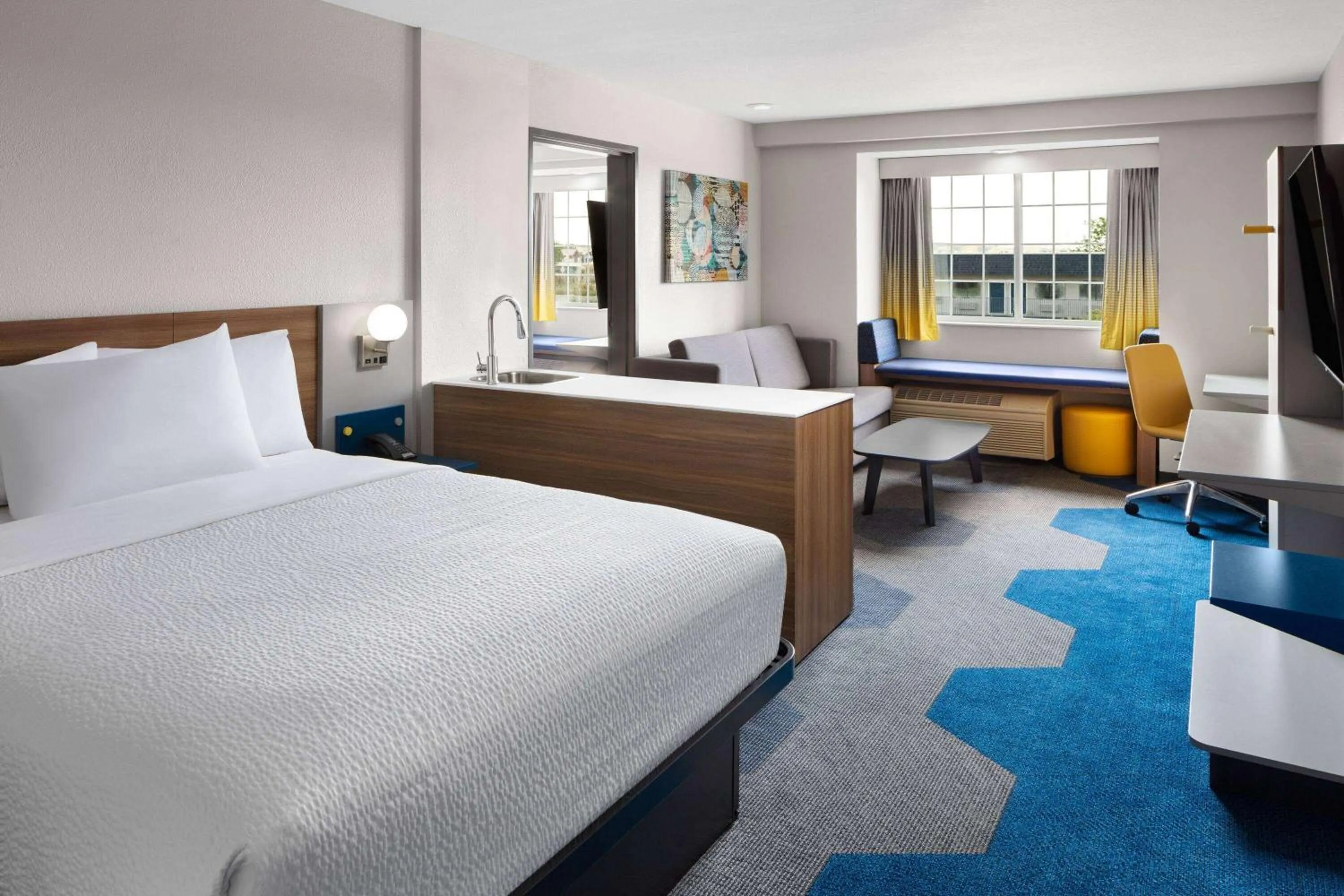 Photo of the whole room, Bed in Microtel Inn & Suites by Wyndham Rapid City