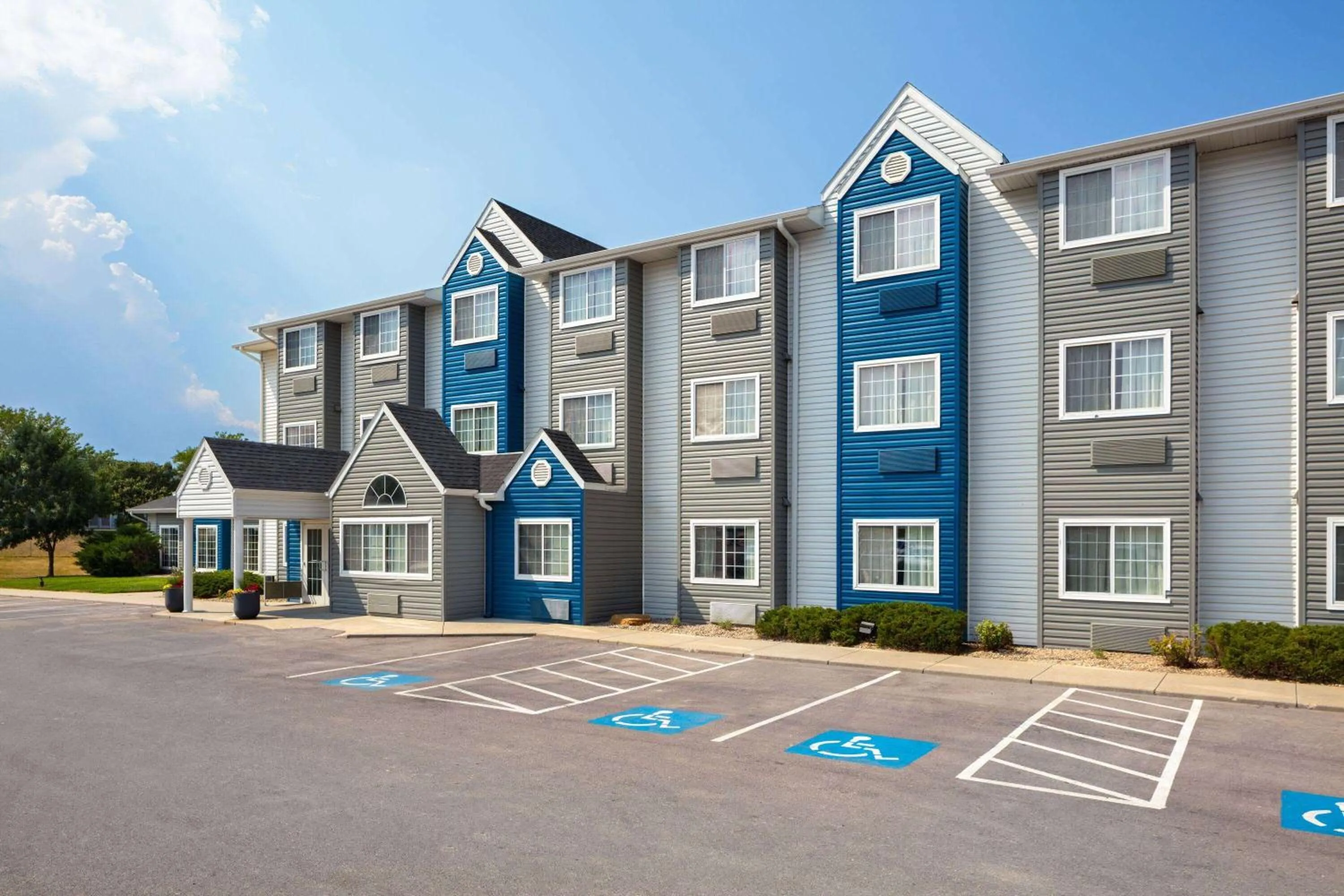 Property building in Microtel Inn & Suites by Wyndham Rapid City