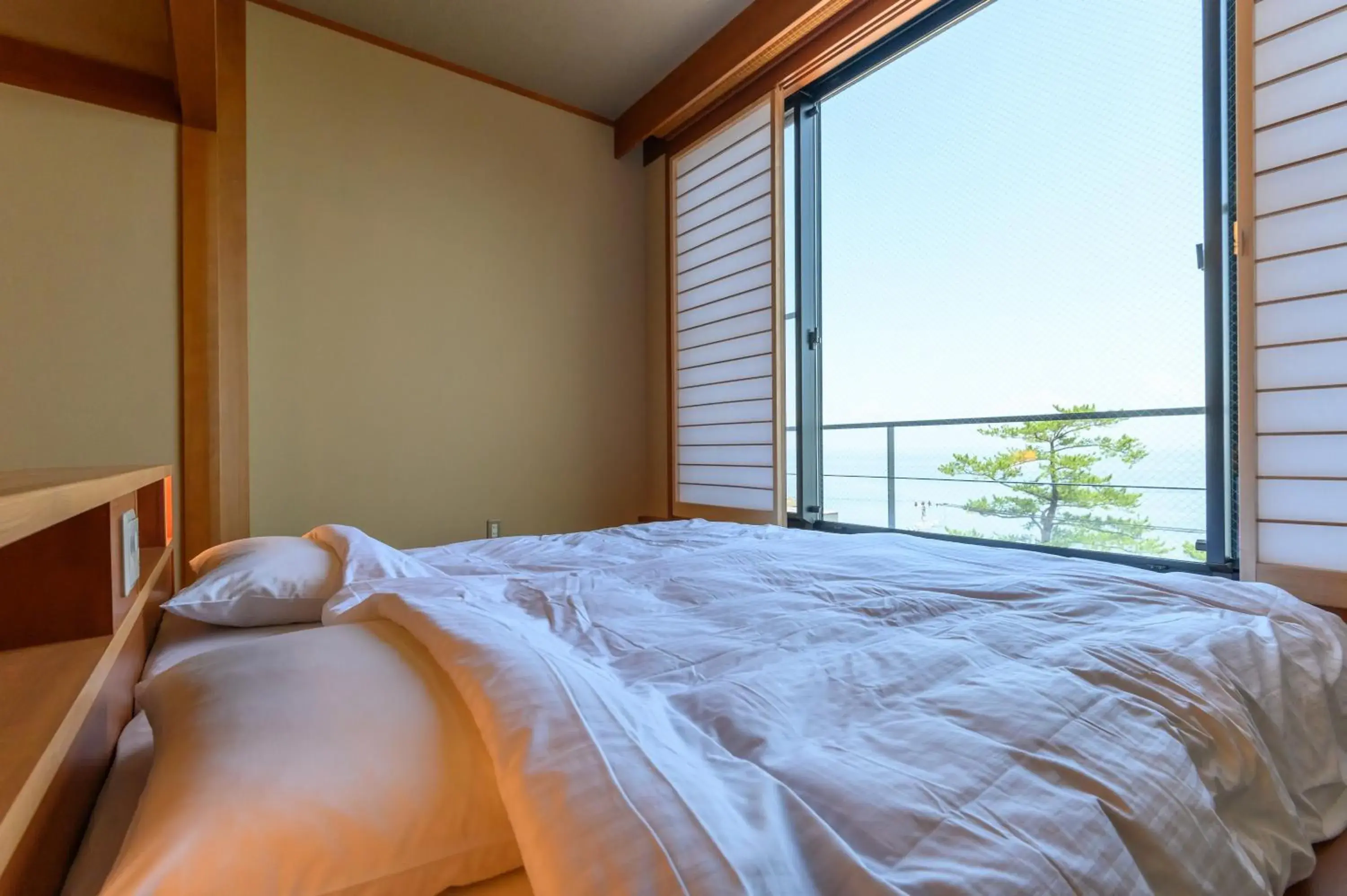 Bed in Oishiya Bed in Oishiya