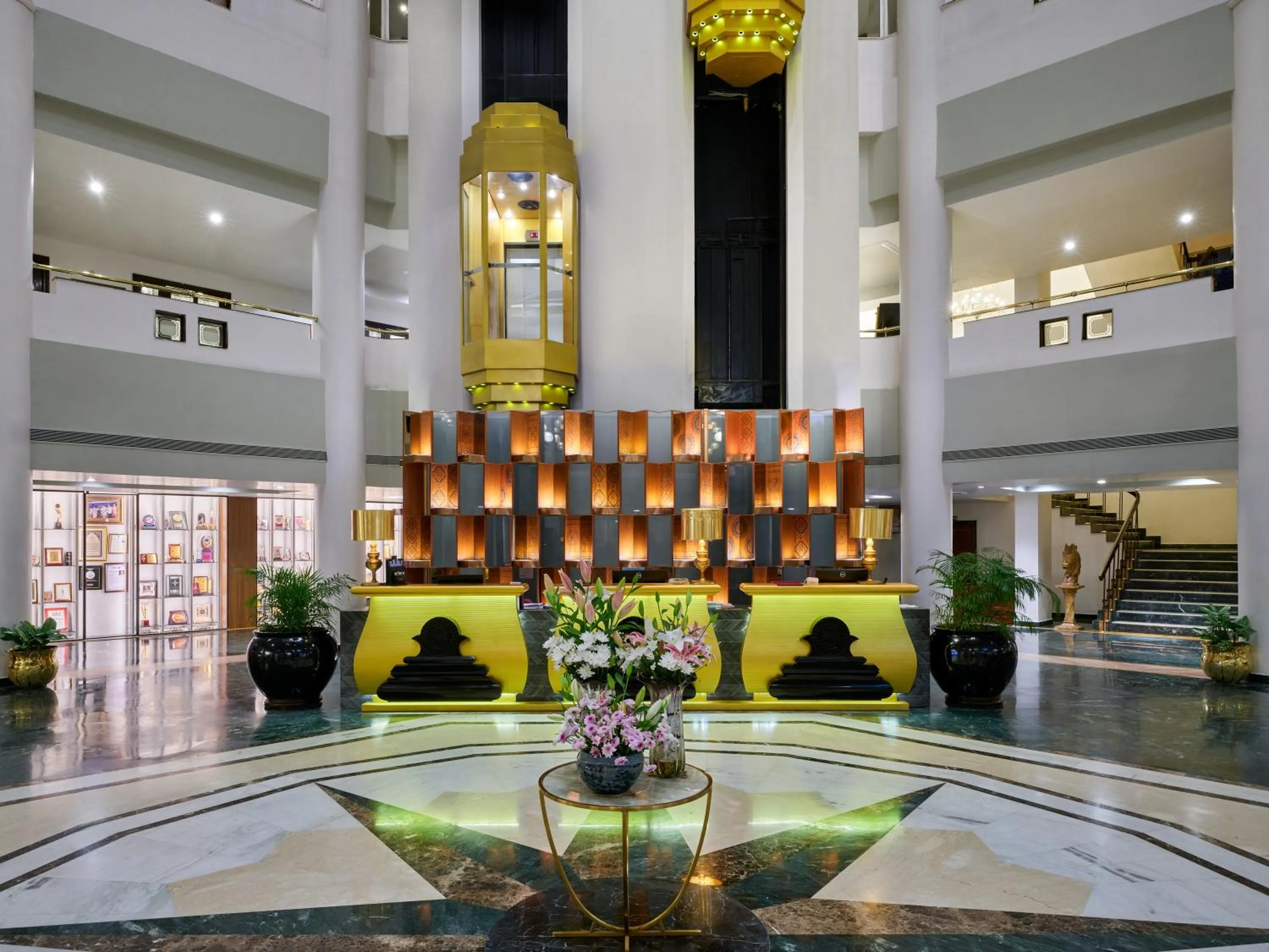 Lobby or reception in Hotel Swosti Premium Bhubaneswar