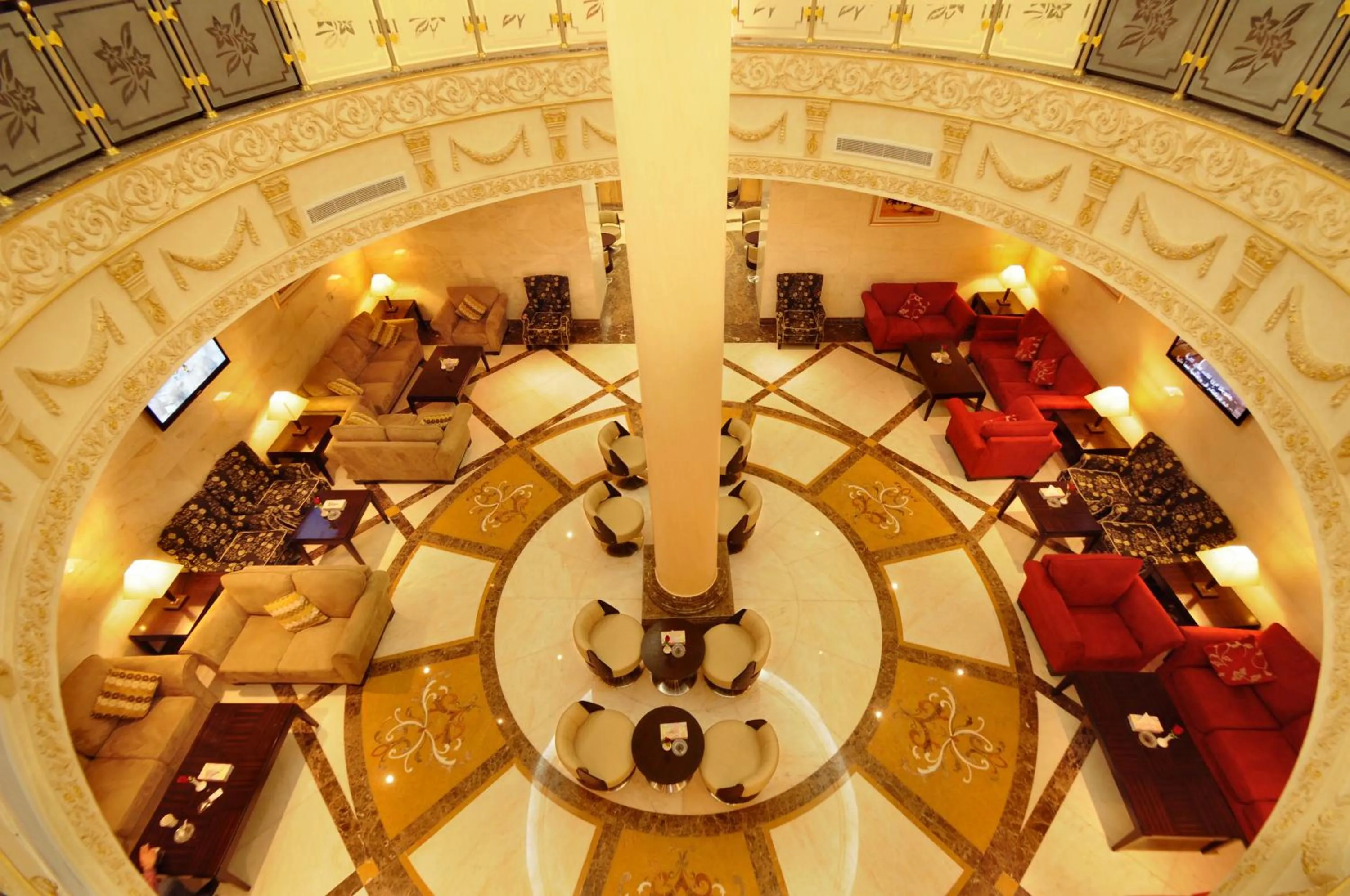 Lobby or reception in Dar Al Naem Hotel