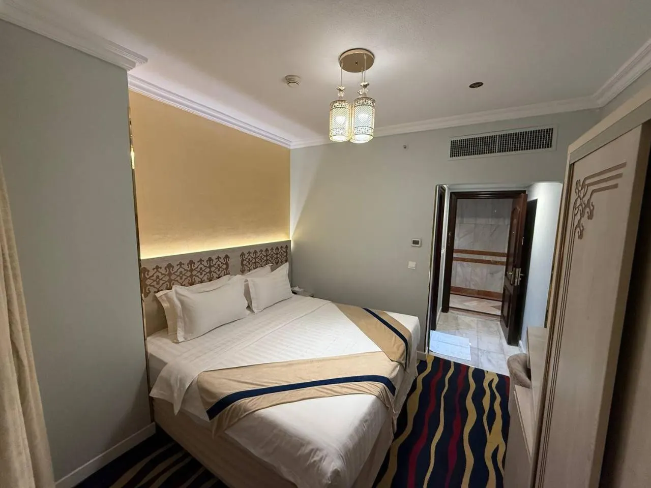 Bedroom, Bed in Dar Al Naem Hotel