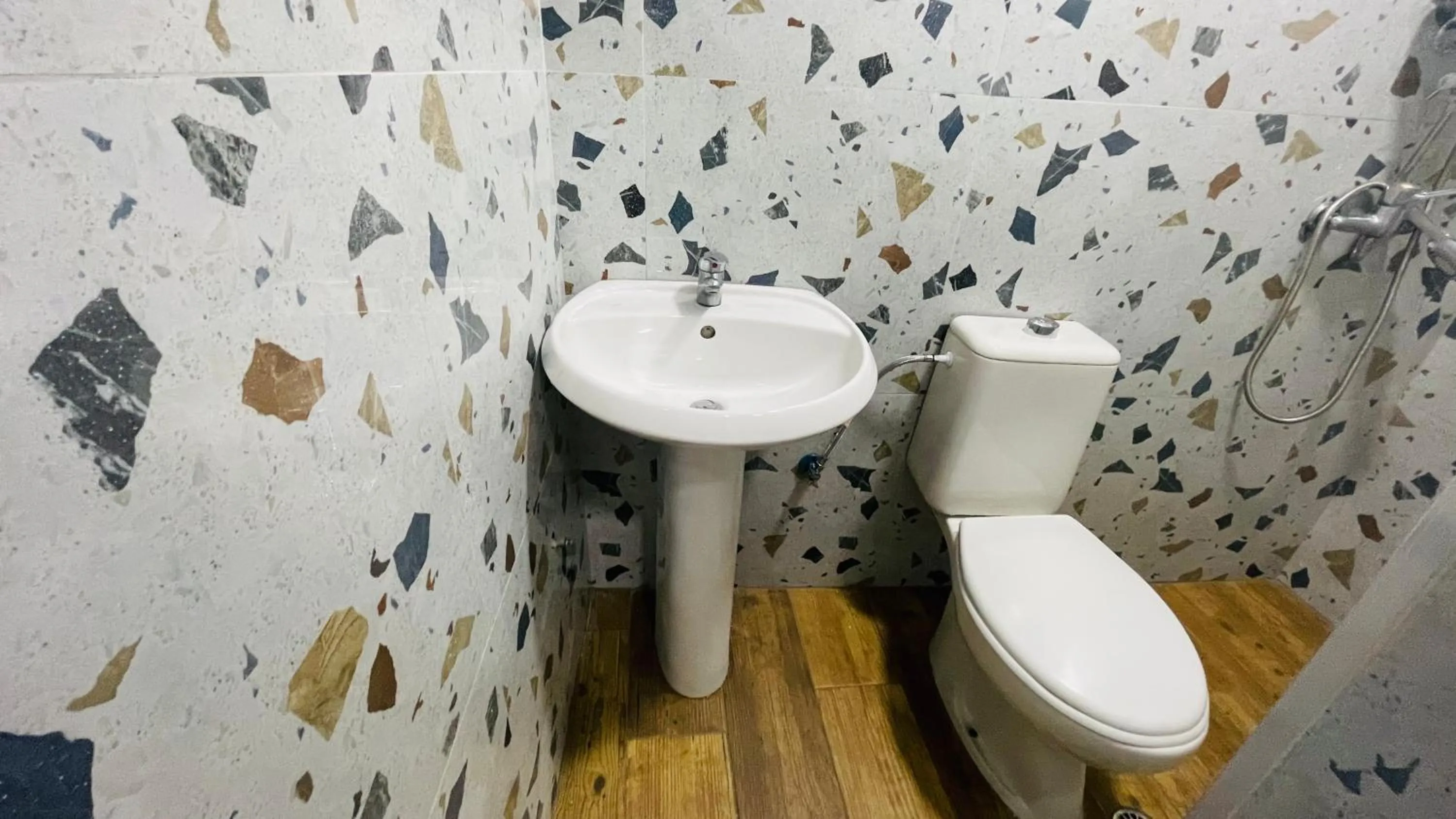 Bathroom in Hotel Drinos