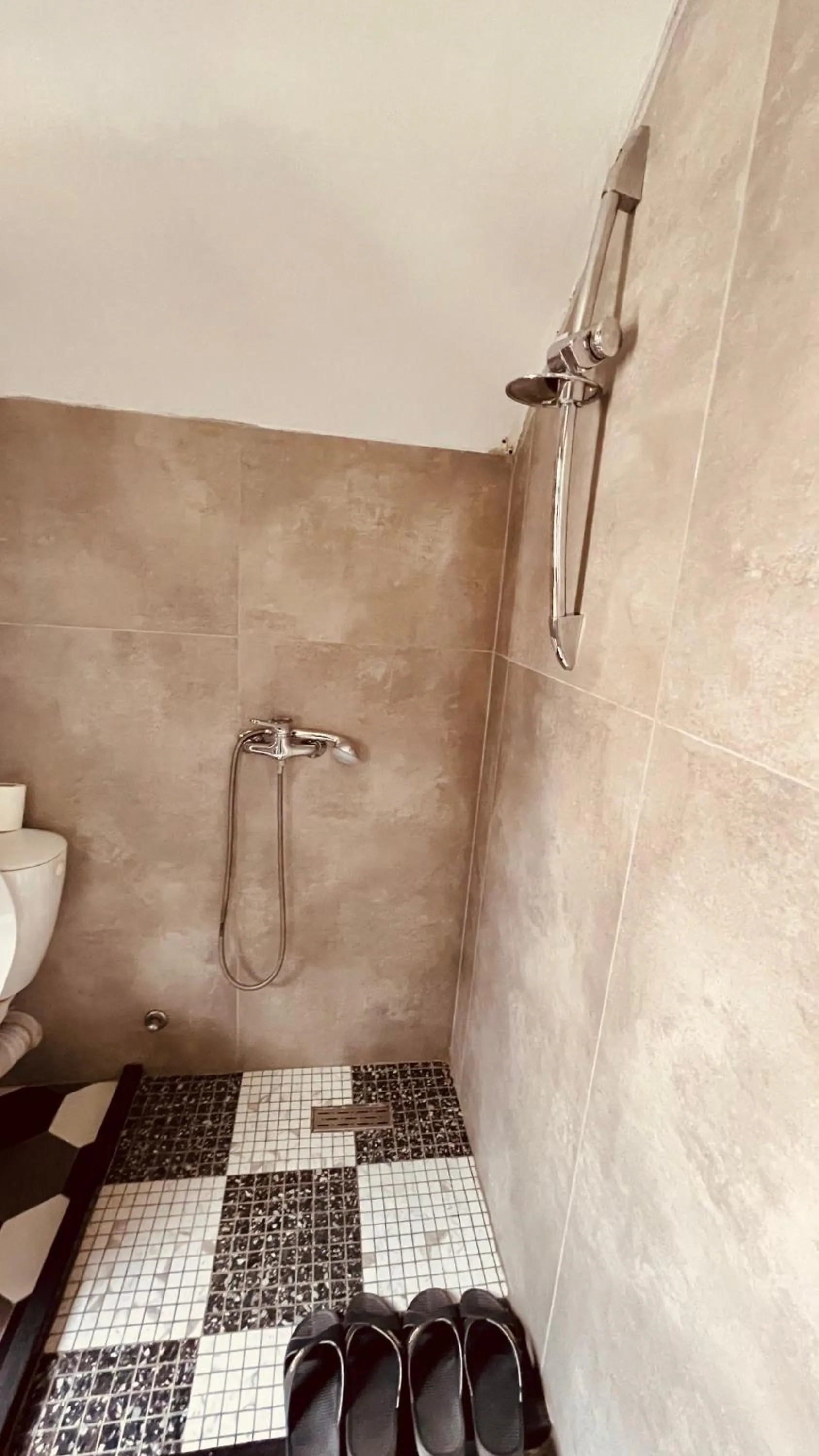 Bathroom in Hotel Drinos